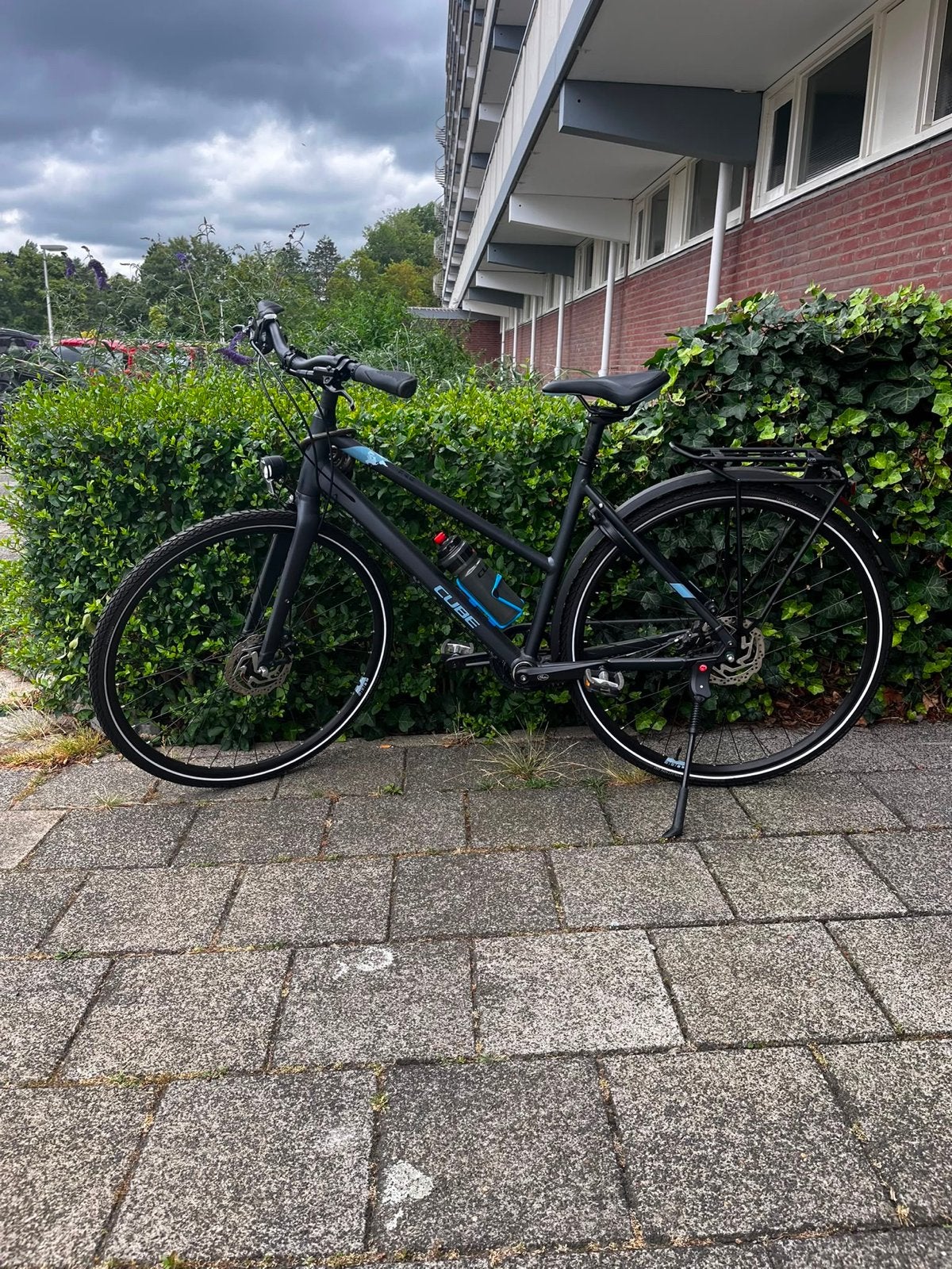2 Cube fietsen: dames- en herenmodel, zo goed als nieuw, Fietsen en Brommers, Fietsen | Dames | Damesfietsen, 53 tot 56 cm, Versnellingen