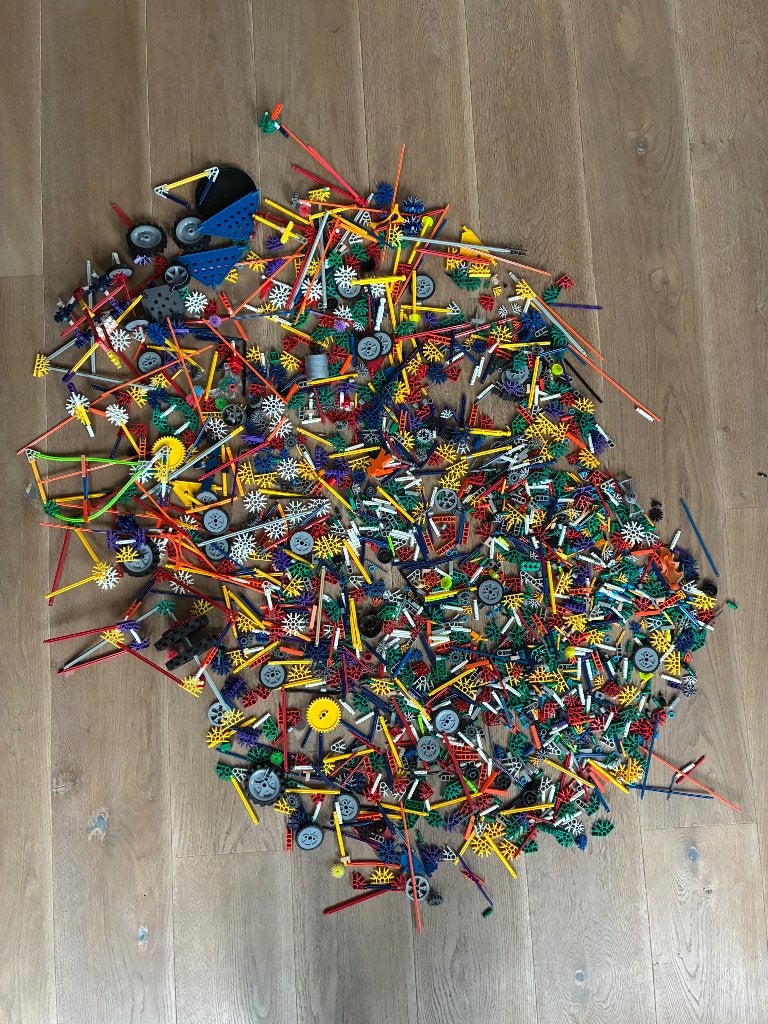 K’nex en mini K’nex 3,5kg, Kinderen en Baby's, Speelgoed | Bouwstenen, Ophalen, Gebruikt, K'nex