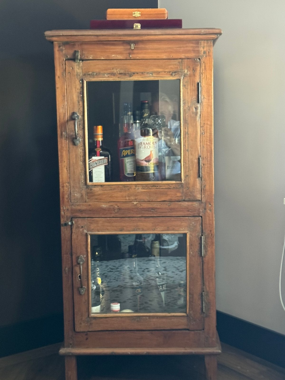 Te koop mooie vitrine/drankenkast, Ophalen, Minder dan 50 cm, 100 tot 150 cm, Zo goed als nieuw