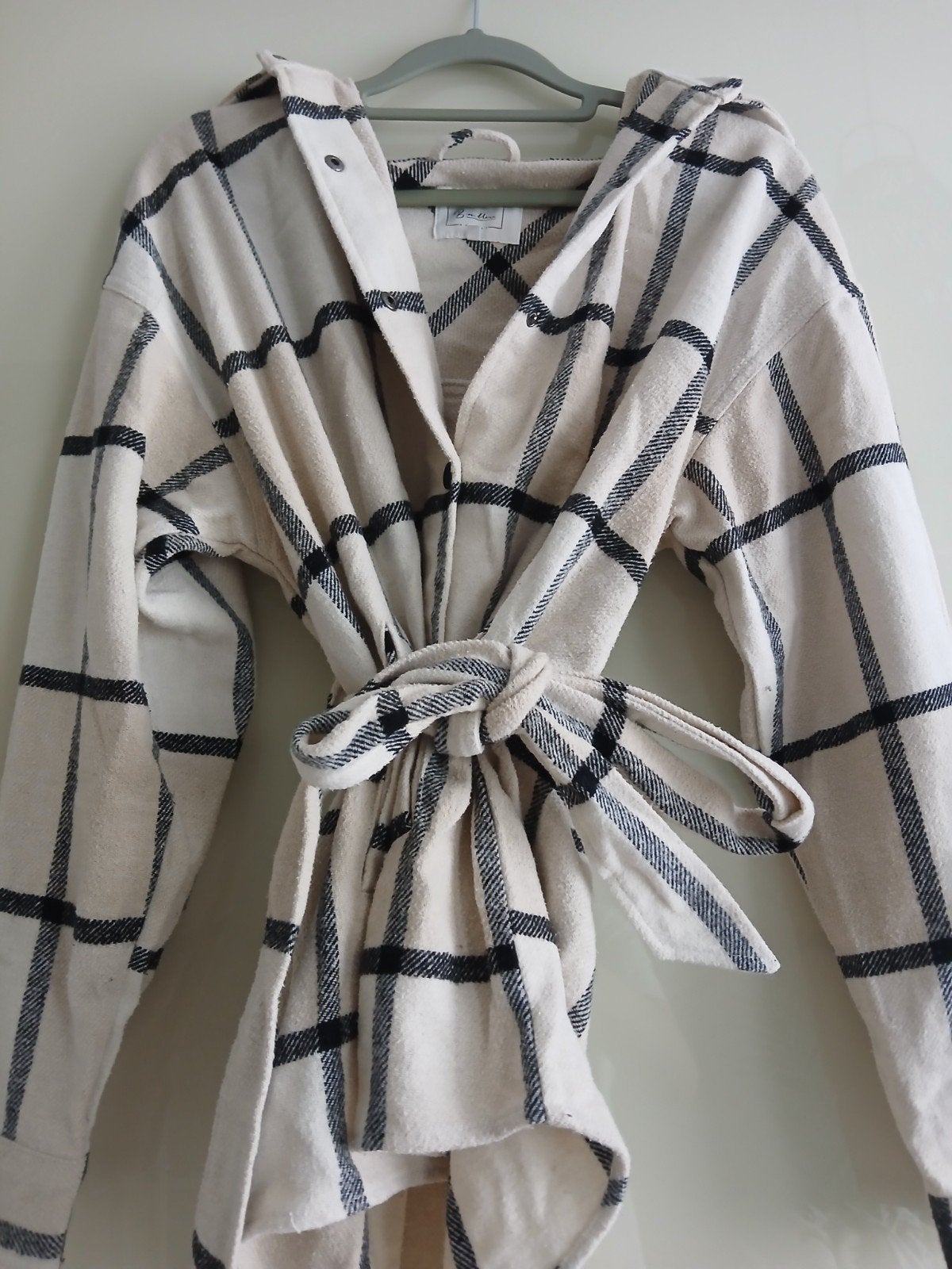 Bienblen geruite jas met ceintuur M, Maat 38/40 (M), Beige, Bienblen, Ophalen of Verzenden