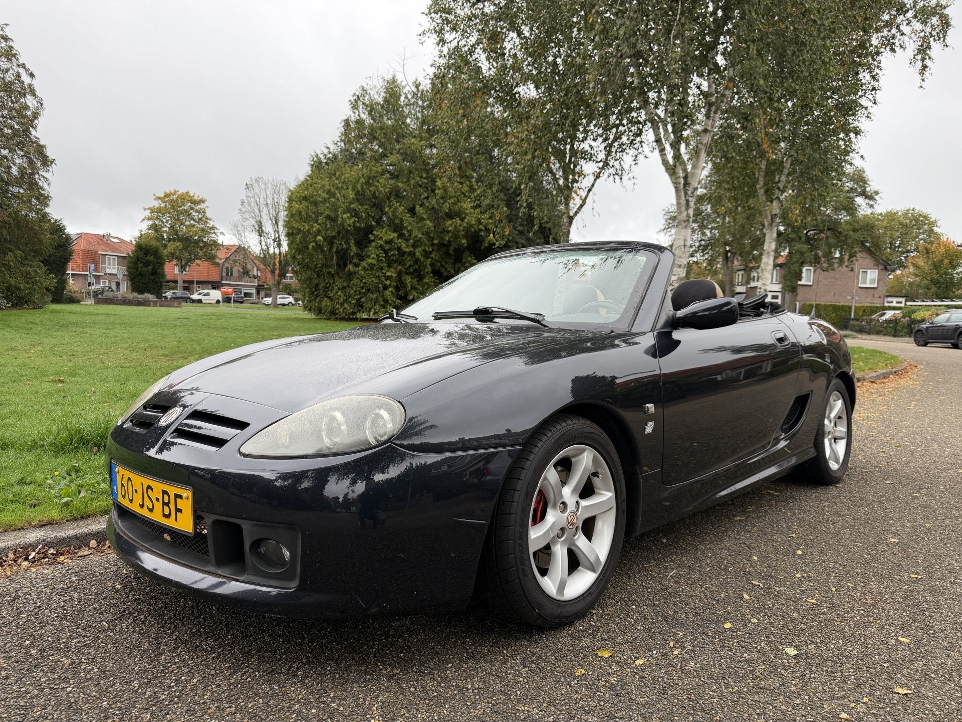 MG TF 1.8 135 Incl. Hardtop & Taxatierapport (€ 10.000,-), 13 km/l, 4 cilinders, Cabriolet, 1796 cc
