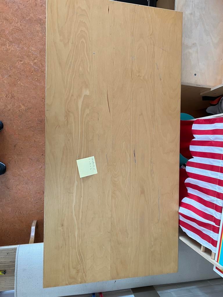 Praktische Tafel op Wielen - Ideaal voor Flexibel Gebruik, Huis en Inrichting, Tafels | Sidetables, Ophalen