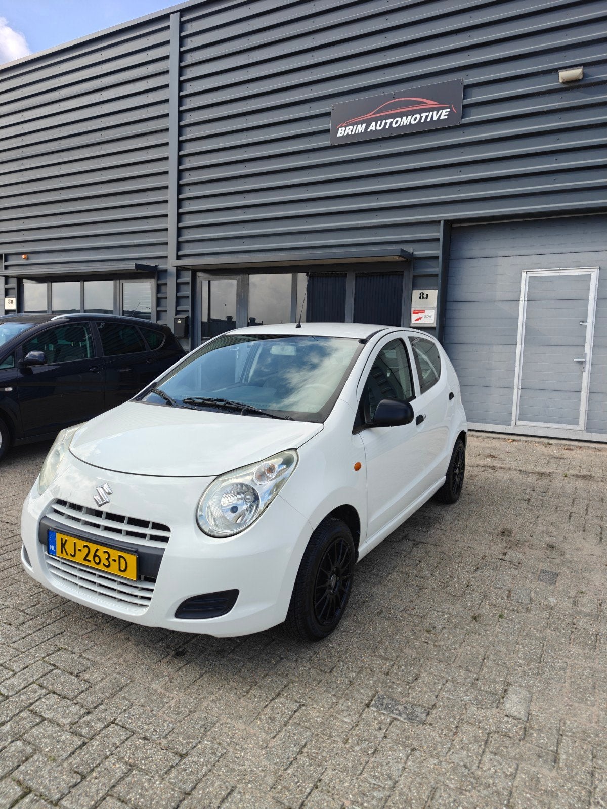 Suzuki Alto 1.0 2011 Wit, Voorwielaandrijving, Dealer onderhouden, Stof, 200 kg