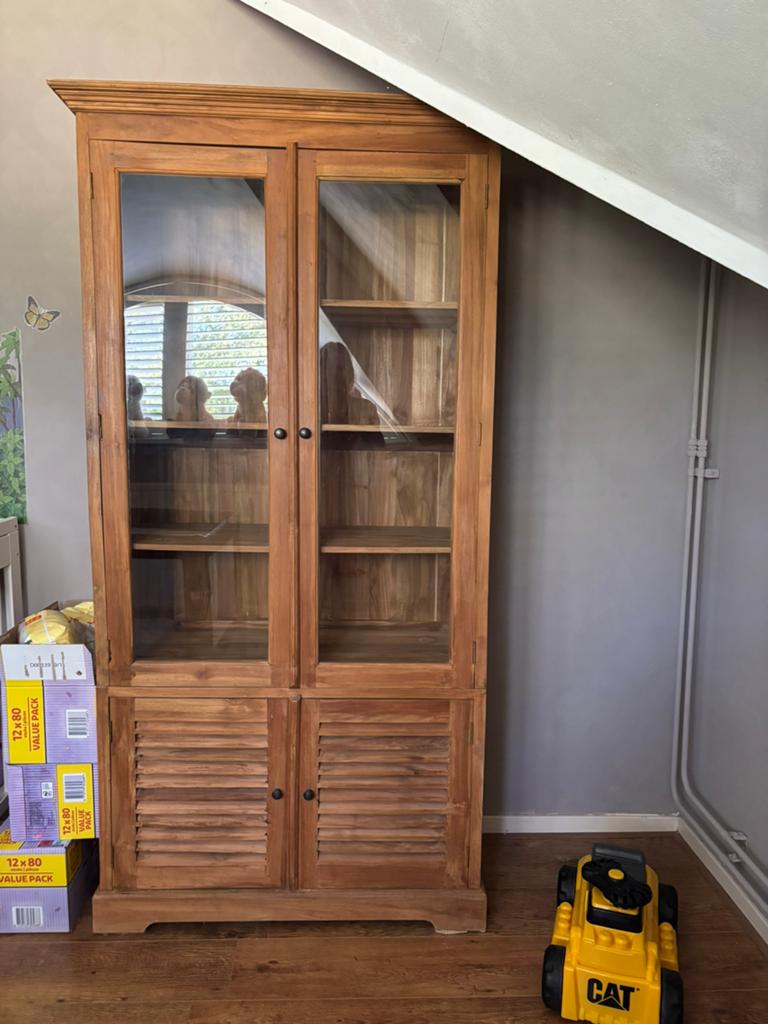 Vitrinekast grenen netjes, Ophalen, Gebruikt, 50 tot 100 cm, 150 tot 200 cm