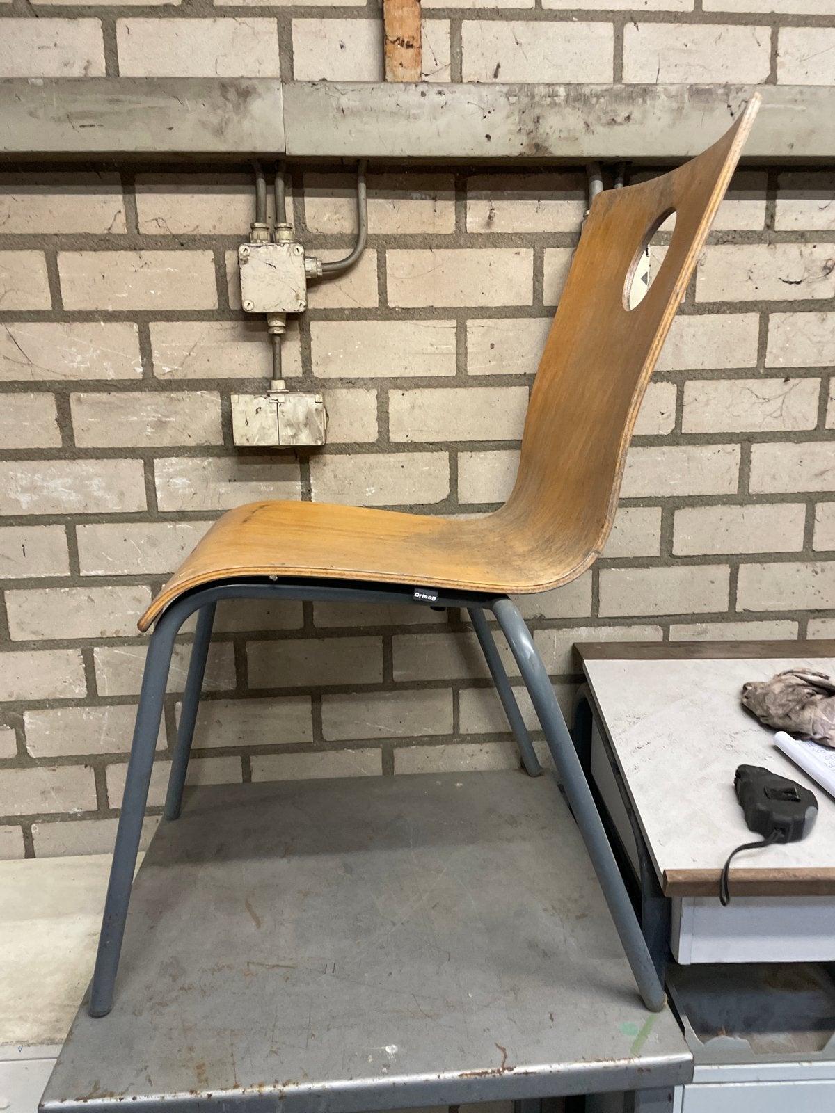 Vintage Drissag Schoolstoel - Hout en Metaal, Ophalen, Gebruikt, Overige kleuren, Eén