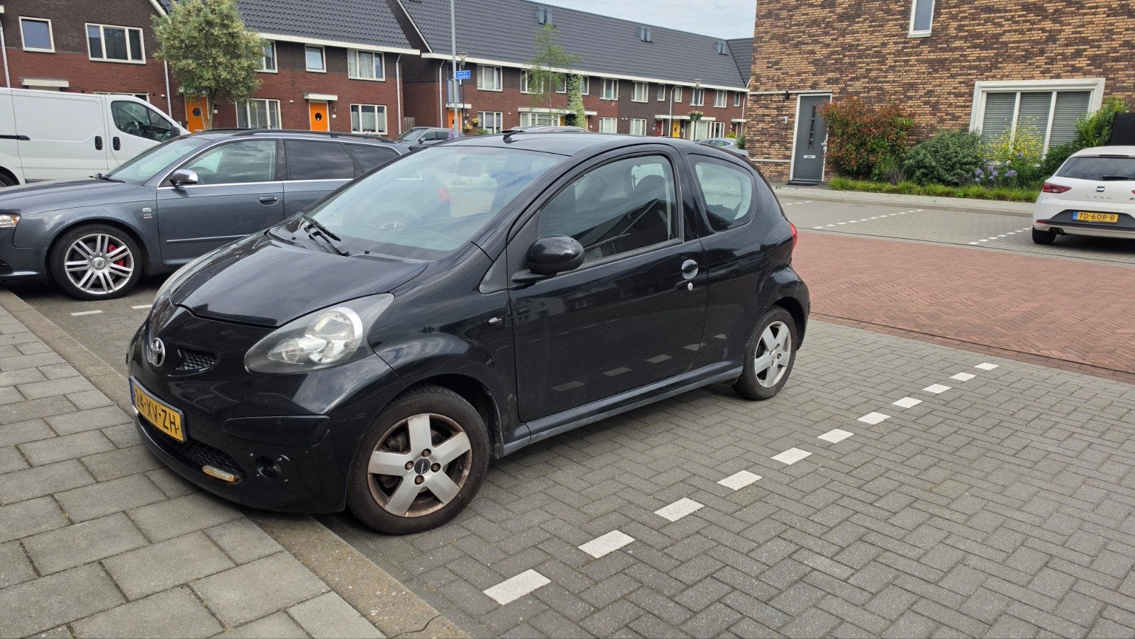 Toyota Aygo 1.0 12V Vvt-i 3DRS 2007 Boekje aanwezig AC Koud, Auto's, Toyota, Voorwielaandrijving, 4 stoelen, Origineel Nederlands