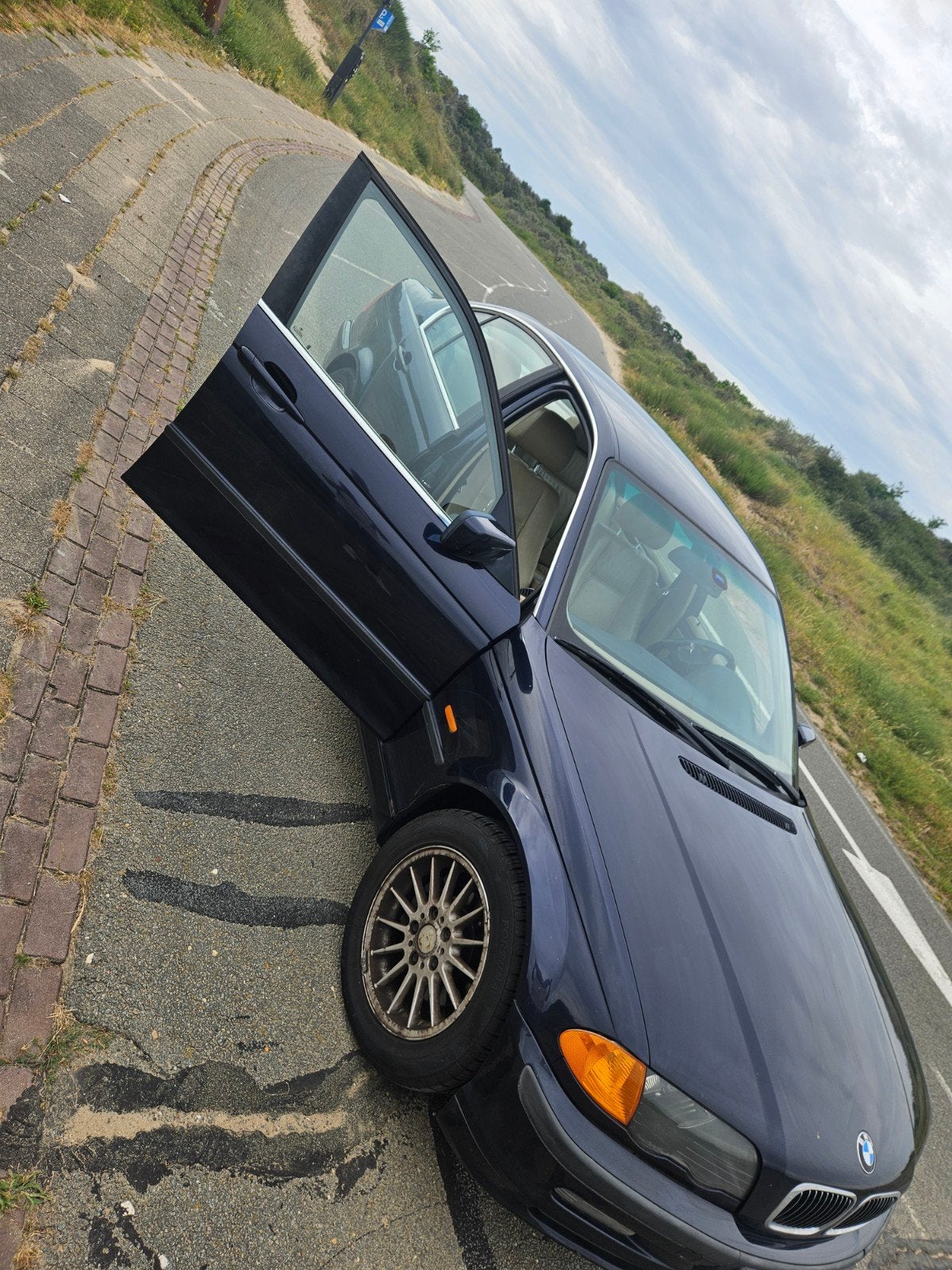 BMW 3-Serie 2.0 I 320 AUT 1998 Blauw, Auto's, BMW, Automaat, Achterwielaandrijving, Beige, Blauw
