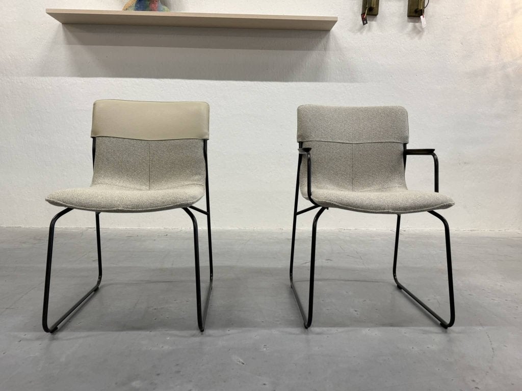 2 Nieuw Leolux Ditte eetkamerstoelen Stof Design stoel, Huis en Inrichting, Leolux, Twee, Overige kleuren, Info@leolux.nl