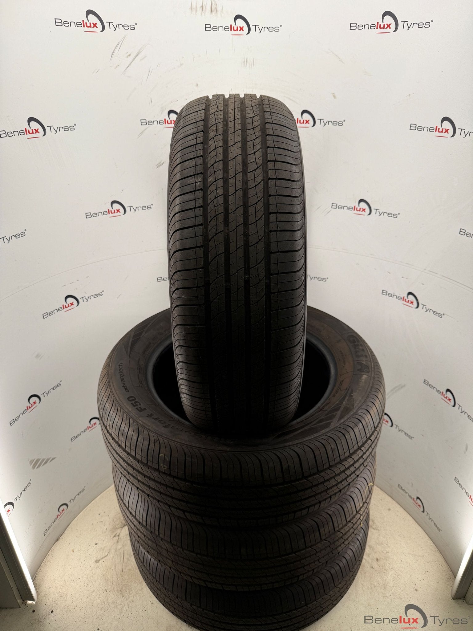 nieuw/demo 235/60R19 107H Giti 235/60 R19 235/60/19 2356019, 19 inch, Gebruikt, -, -
