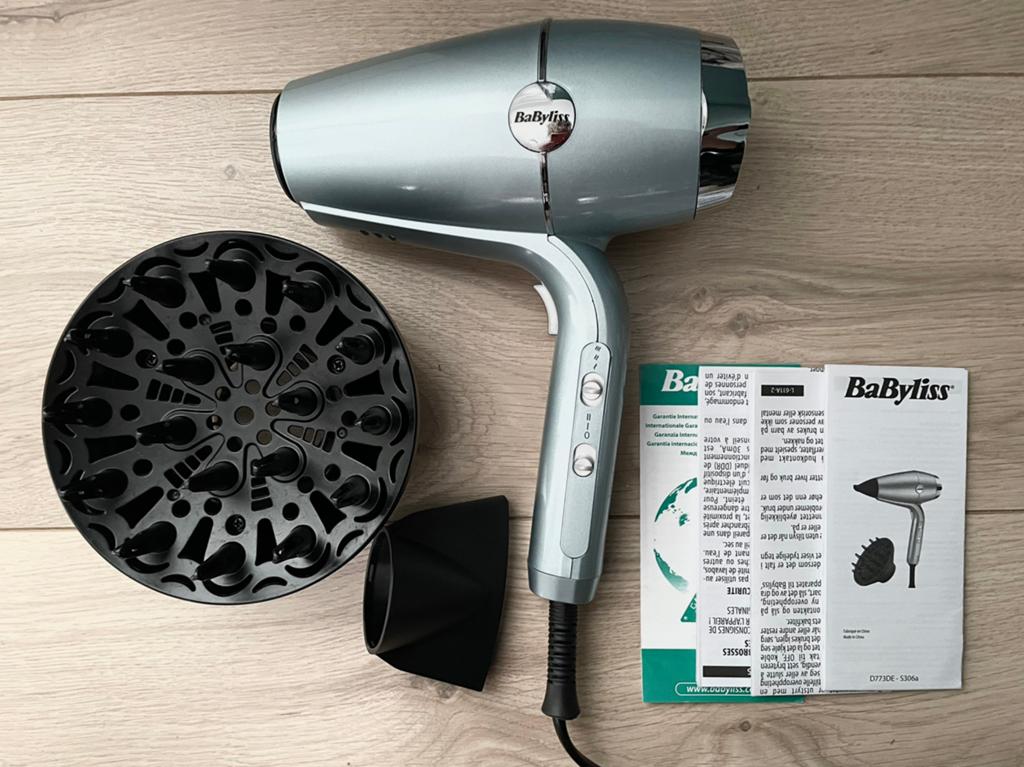 Nieuwe Babyliss föhn met diffuser en blaasmond., Witgoed en Apparatuur, Persoonlijke-verzorgingsapparatuur, Ophalen of Verzenden