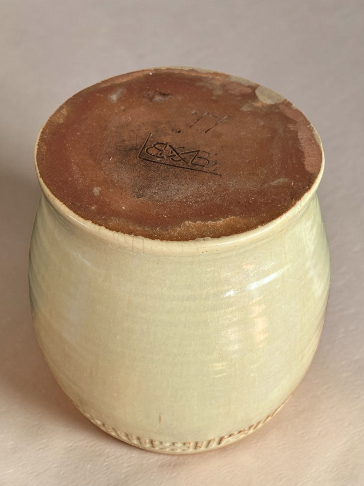 Grote vaas W.C ,  Brouwer,  Leiderdorp, 21 cm hoog, Antiek en Kunst, Ophalen