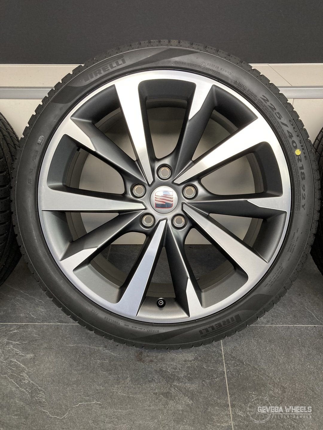18” originele Seat Leon Cupra Leon velgen + banden 5x112 5FA, 18 inch, Gebruikt, -, -