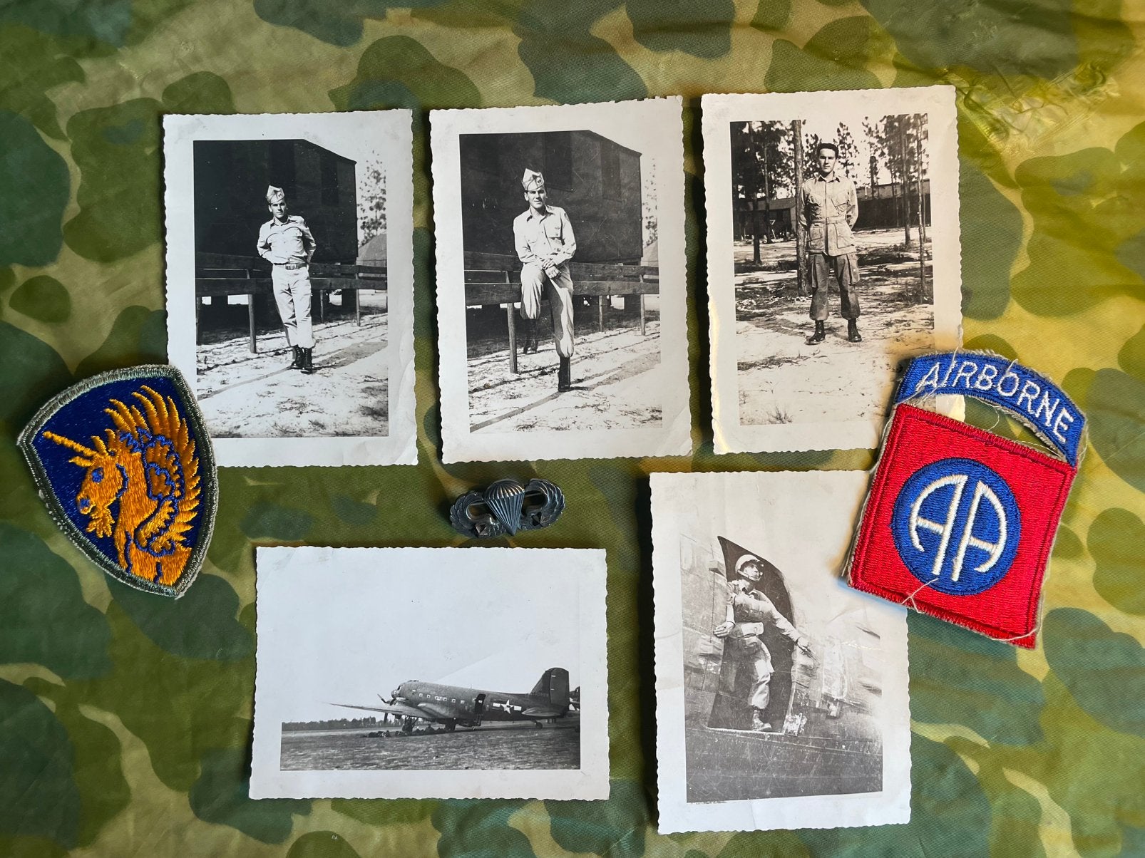 Ww2 US airborne fotos m42 jacket c47, Ophalen of Verzenden, Amerika, Kleding of Schoenen