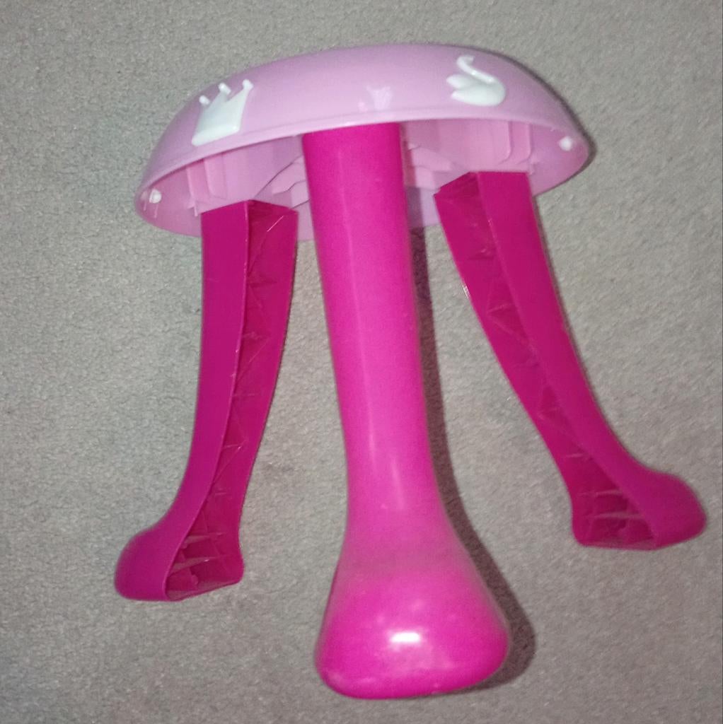 Prinsessen krukje, Kinderen en Baby's, Kinderkamer | Tafels en Stoelen, Ophalen of Verzenden, Zo goed als nieuw, Stoel(en)