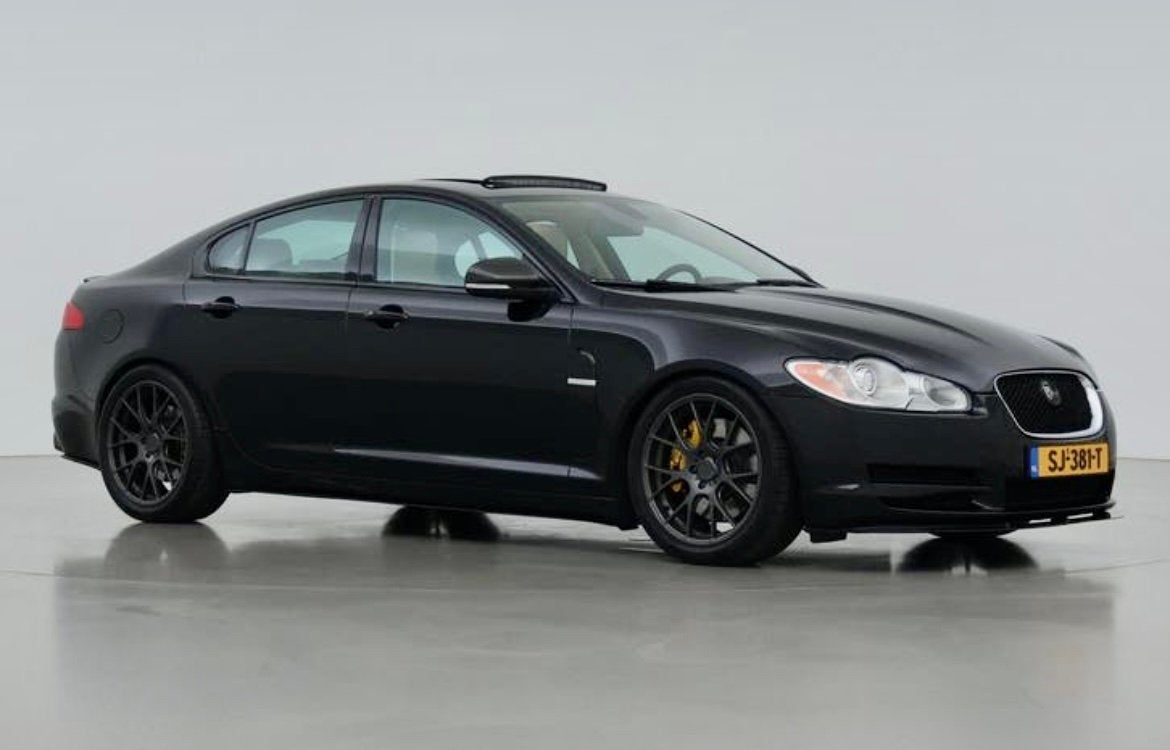 Jaguar XF 3.0D V6 R-DYNAMIC | FULL OPTIONS, Auto's, Automaat, Beige, 2993 cc, 1850 kg