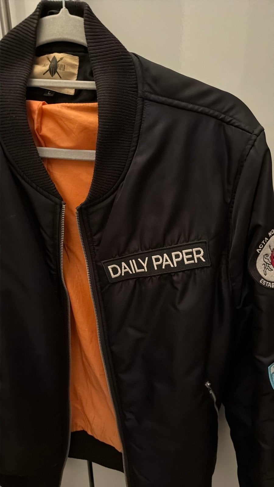 Prachtige zwarte Daily Paper bomberjacket maat L, Verzenden, Gedragen, Maat 52/54 (L), Zwart