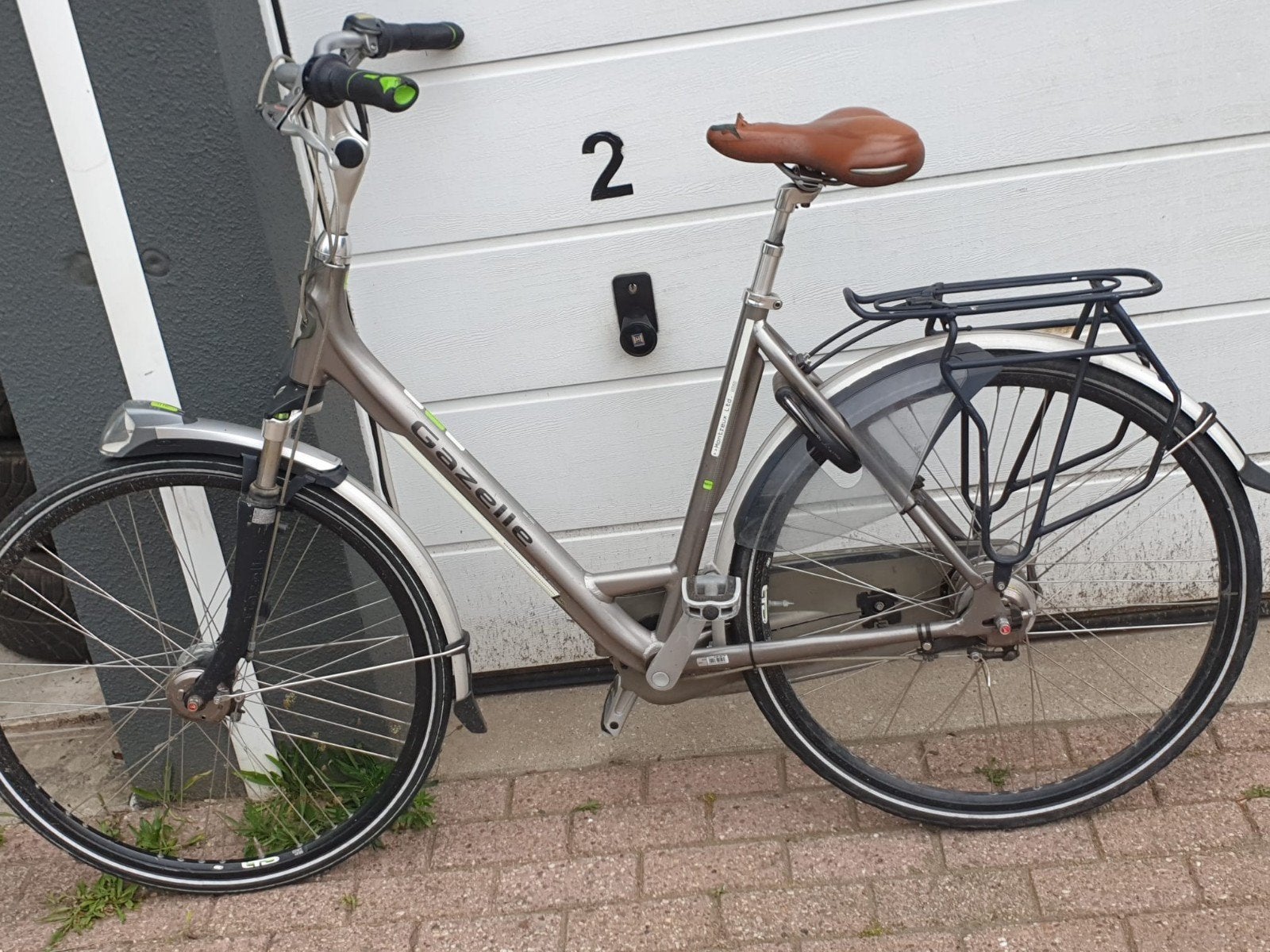 Dames fiets, Ophalen, Velgrem, Versnellingen, Gazelle
