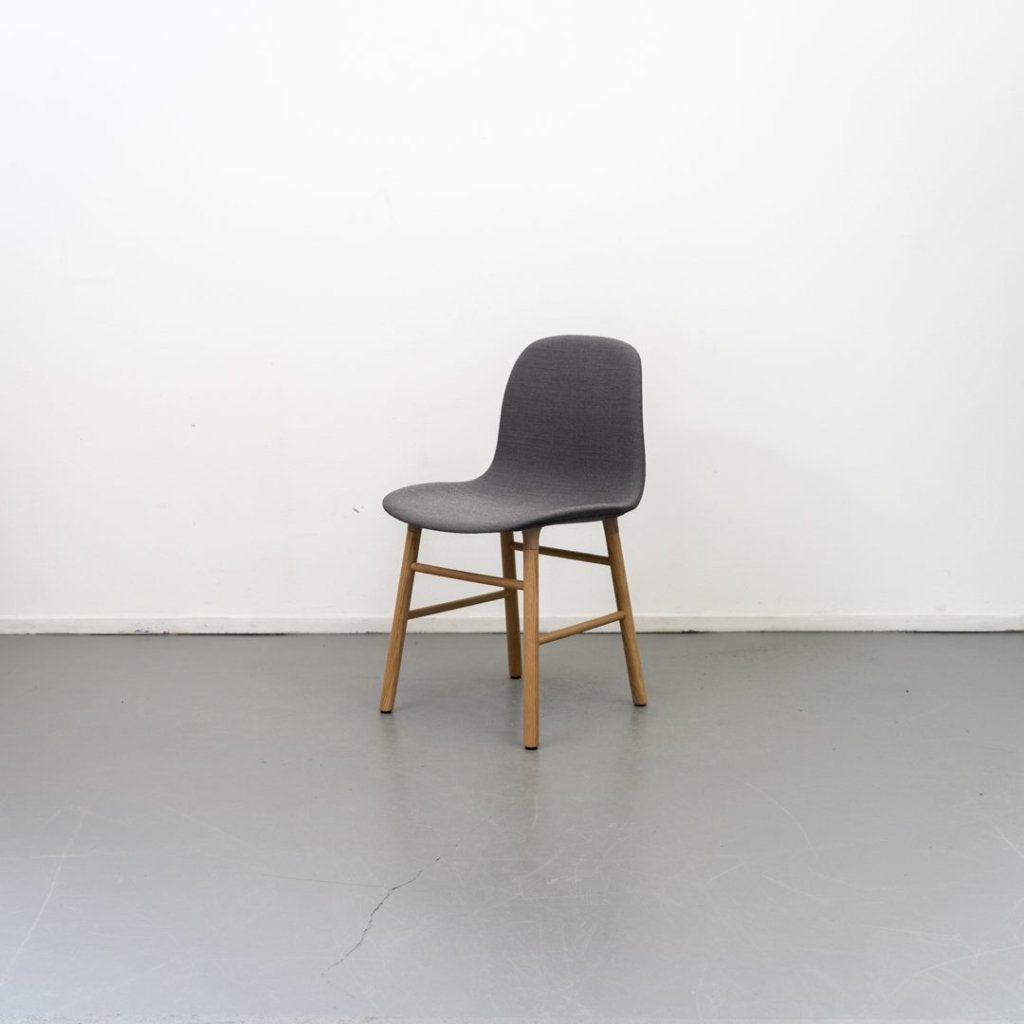 Normann Copenhagen Form Stoel Grijs Hout, Niet ingevuld, Zo goed als nieuw, Niet ingevuld, Niet ingevuld
