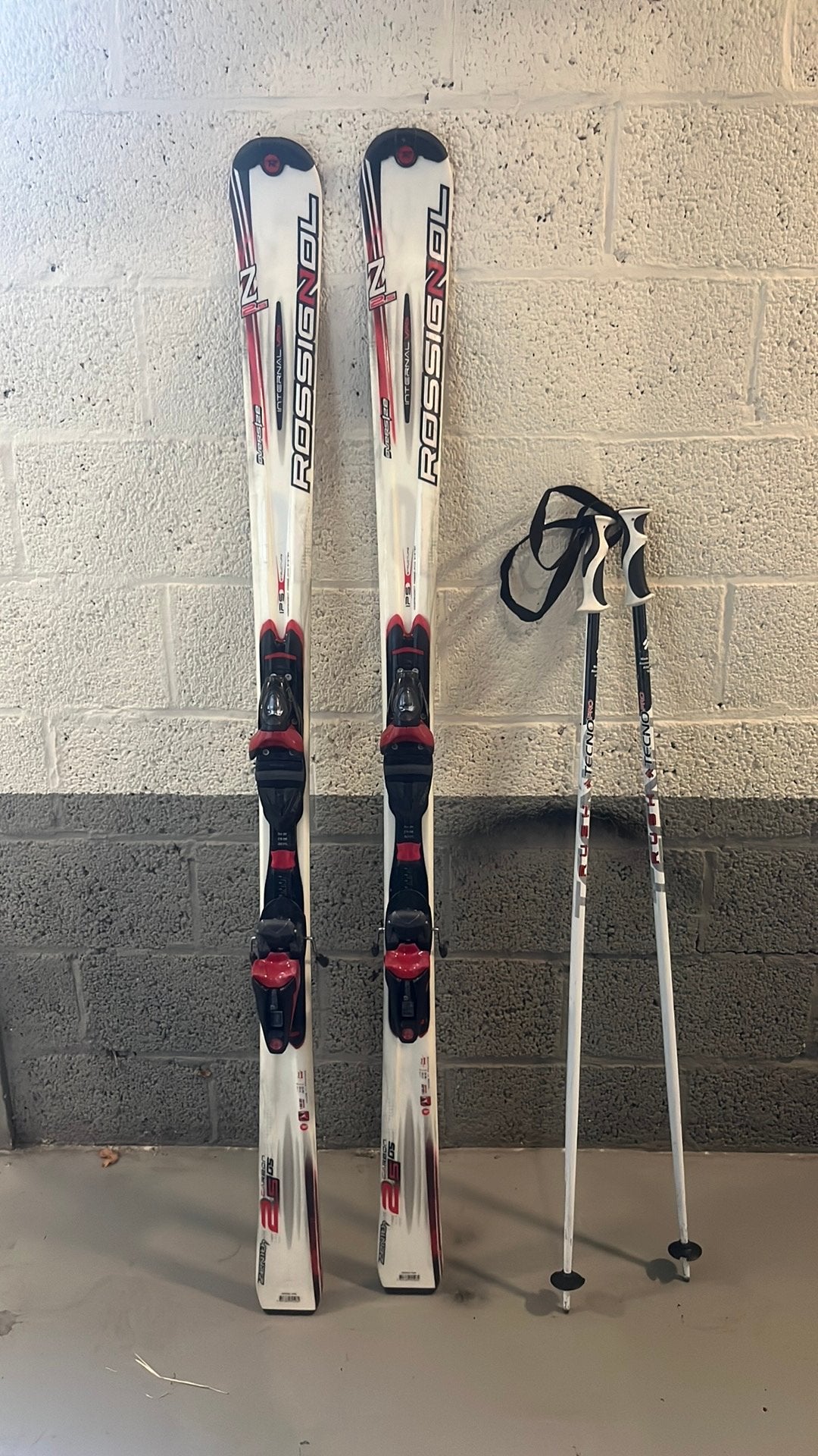 Ski’s 1.62 & stokken 1.15, Ophalen, 160 tot 180 cm, Gebruikt, Rossignol