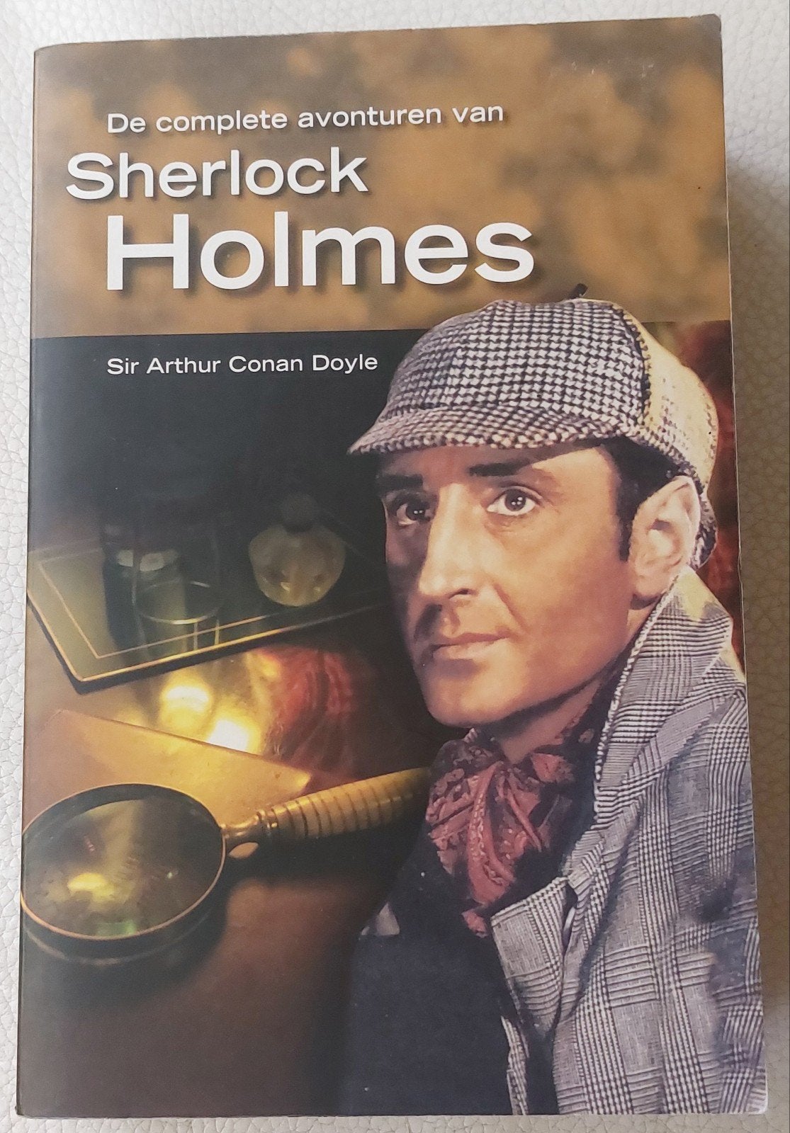 De complete avonturen van Sherlock Holmes -  Arthur Conan, Boeken, Ophalen of Verzenden, Gelezen, Sir Arthur Conan Doyle