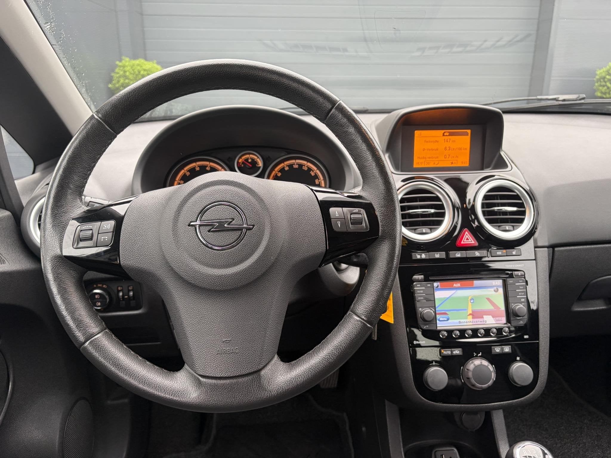 Opel Corsa 1.4-16V BlitZ 2e EigenaarDealer Onderhouden, Voorwielaandrijving, Gebruikt, 4 cilinders, 49 €/maand