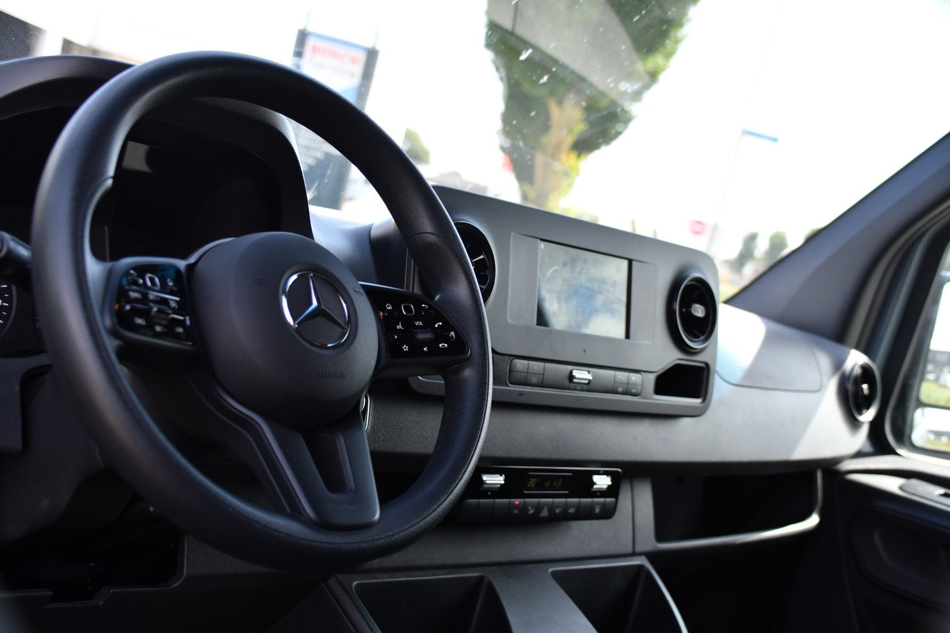Mercedes-Benz Sprinter 317 1.9 CDI L2H2 RWD PB Edition Camer, Automaat, Gebruikt, 4 cilinders, 2000 kg