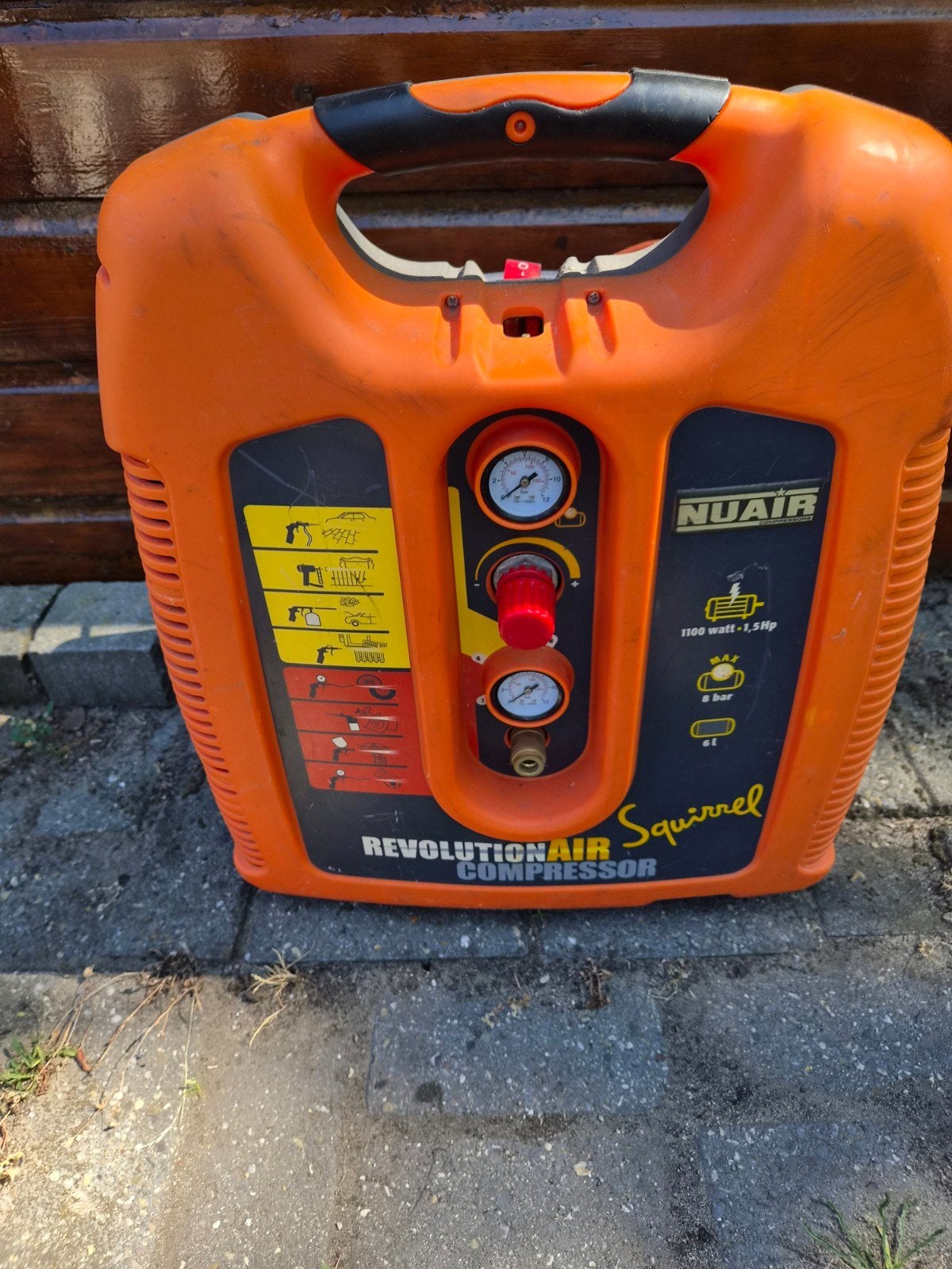 nuair squirrel air compressor, Doe-het-zelf en Verbouw, Compressors, Ophalen