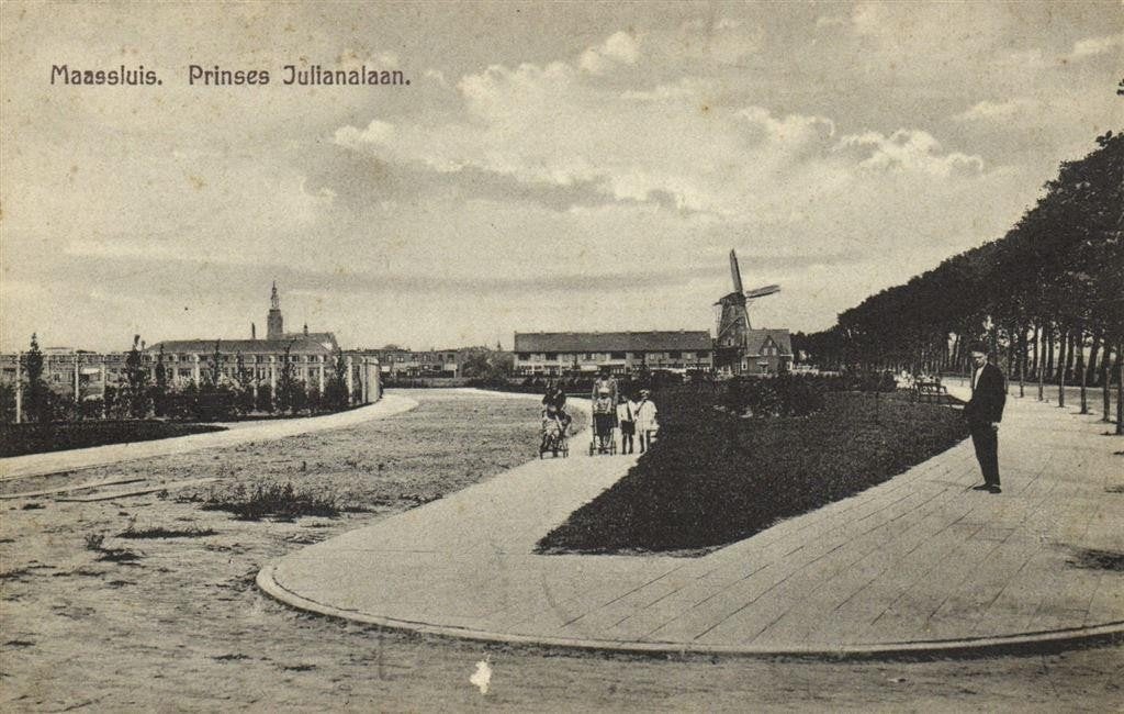 Maassluis. - Prinses Julianalaan. - molen - ongelopen, Verzenden, 1920 tot 1940, Ongelopen, Noord-Brabant