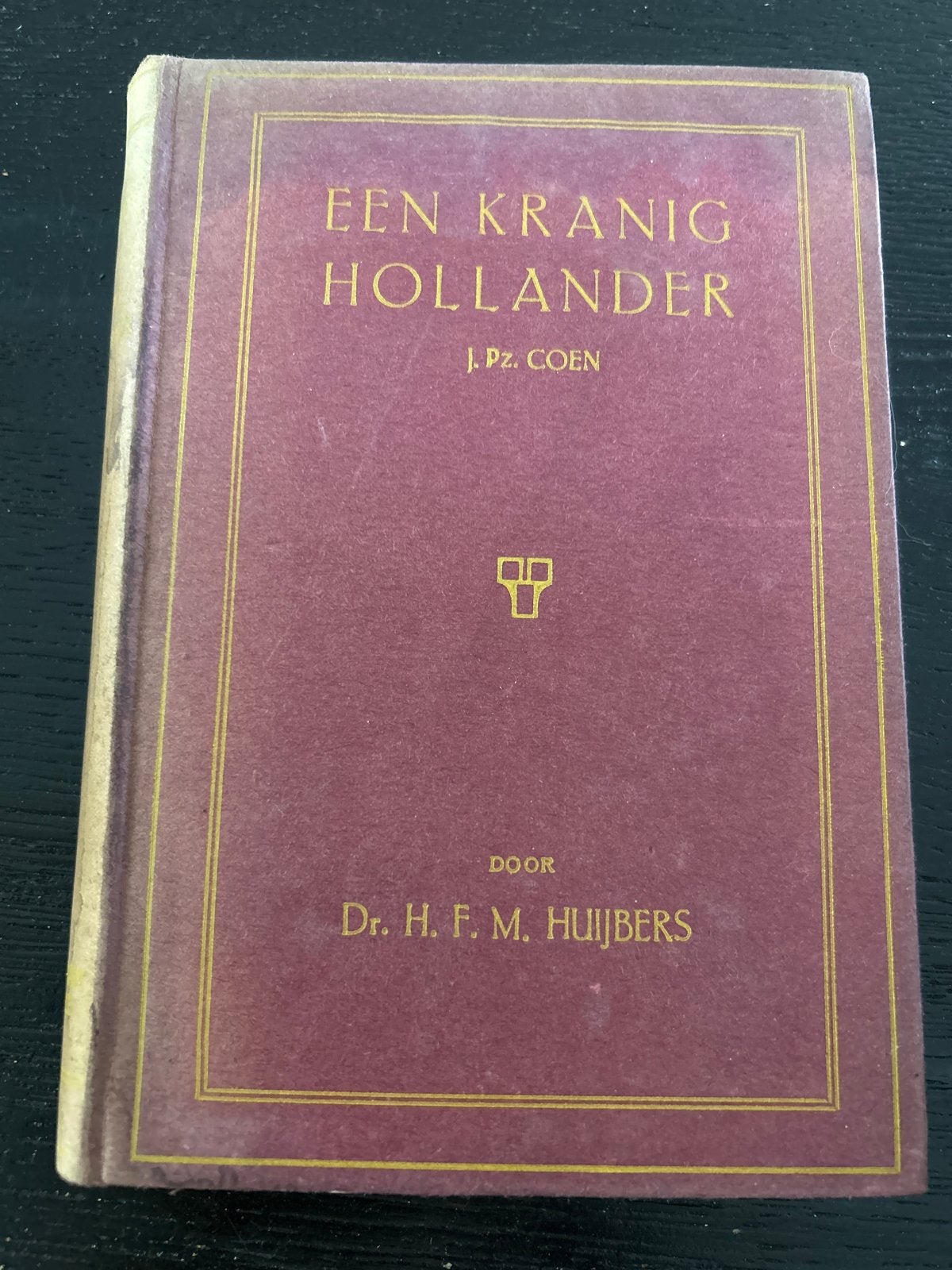 Een Kranig Hollander - J. Pz. Coen door Dr. H. F. M. Huijber, Boeken, Ophalen of Verzenden, 20e eeuw of later, Gelezen