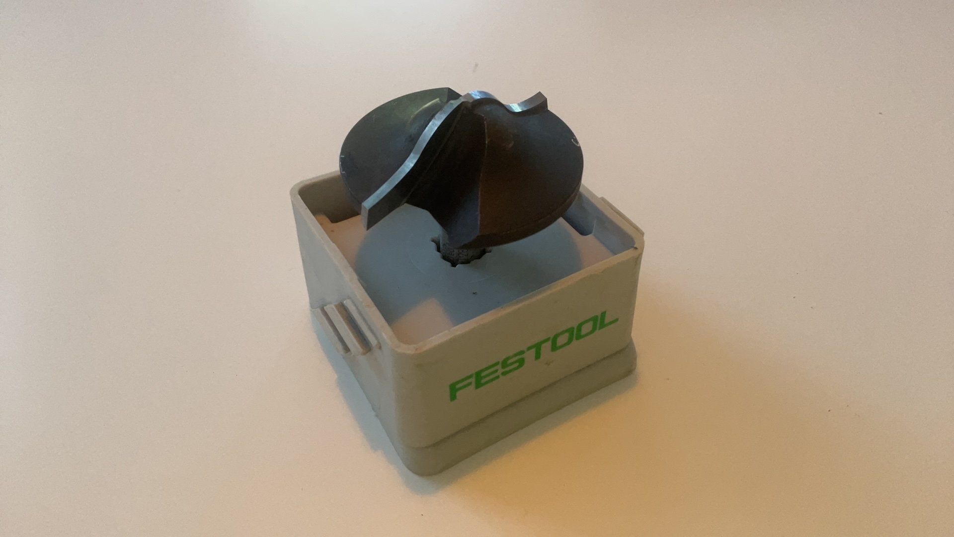 Festool profielfrees HW S8 D42/13/R6+12, Ophalen of Verzenden, Zo goed als nieuw, Elektrisch, Kantenfrees