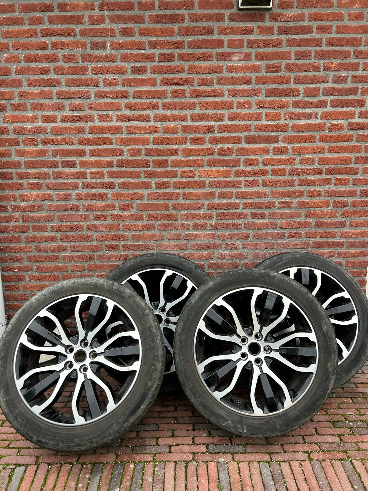 Winterbanden Vredestein 275/45 R21 banden en velgen, Ophalen, Gebruikt, 275 mm, Banden en Velgen