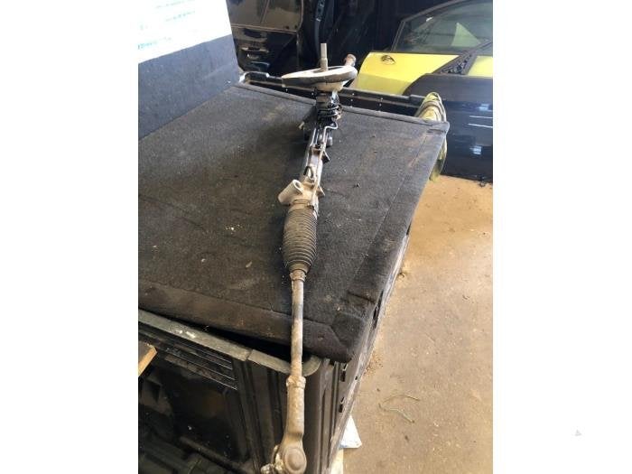 Stuurhuis van een Ford Mondeo, Gebruikt, -, -, Ford