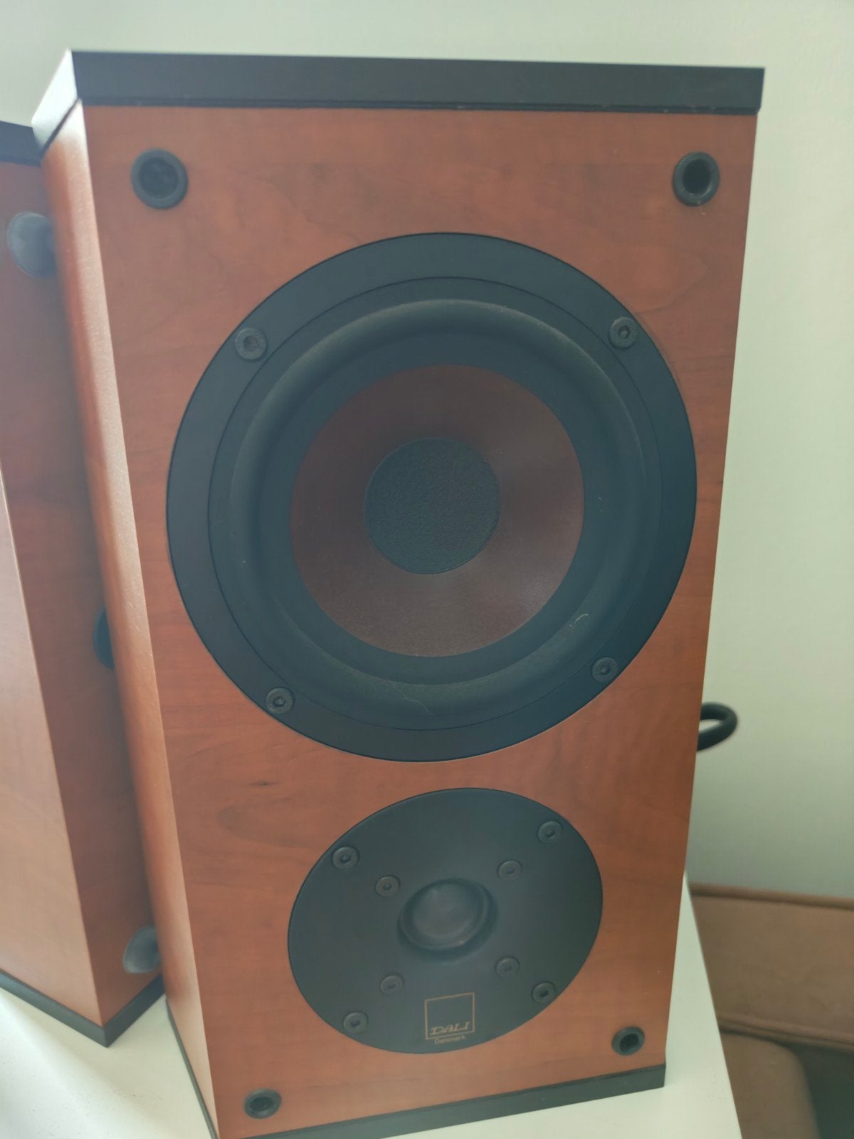 dali suite R0.7 rear speakers, Ophalen, Zo goed als nieuw, 60 tot 120 watt, Overige merken