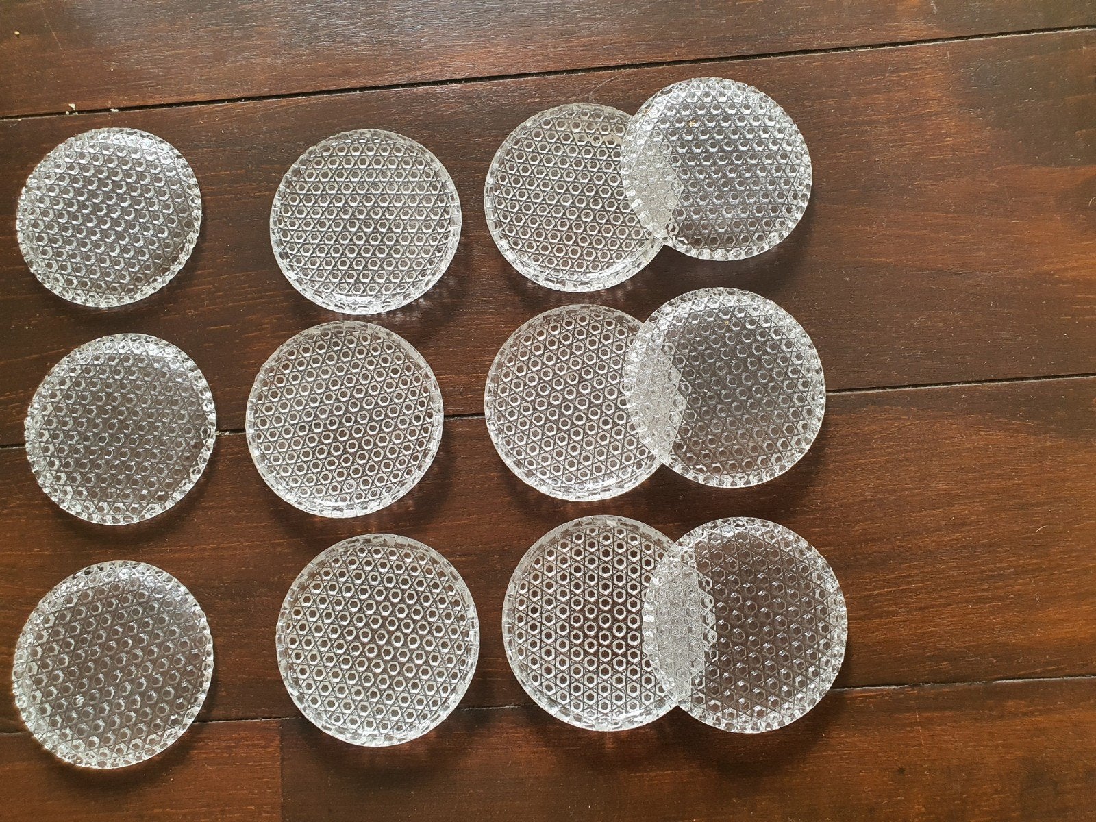 Set van 12 Vintage Glazen Onderzetters met Bubbelpatroon, Antiek en Kunst, Ophalen