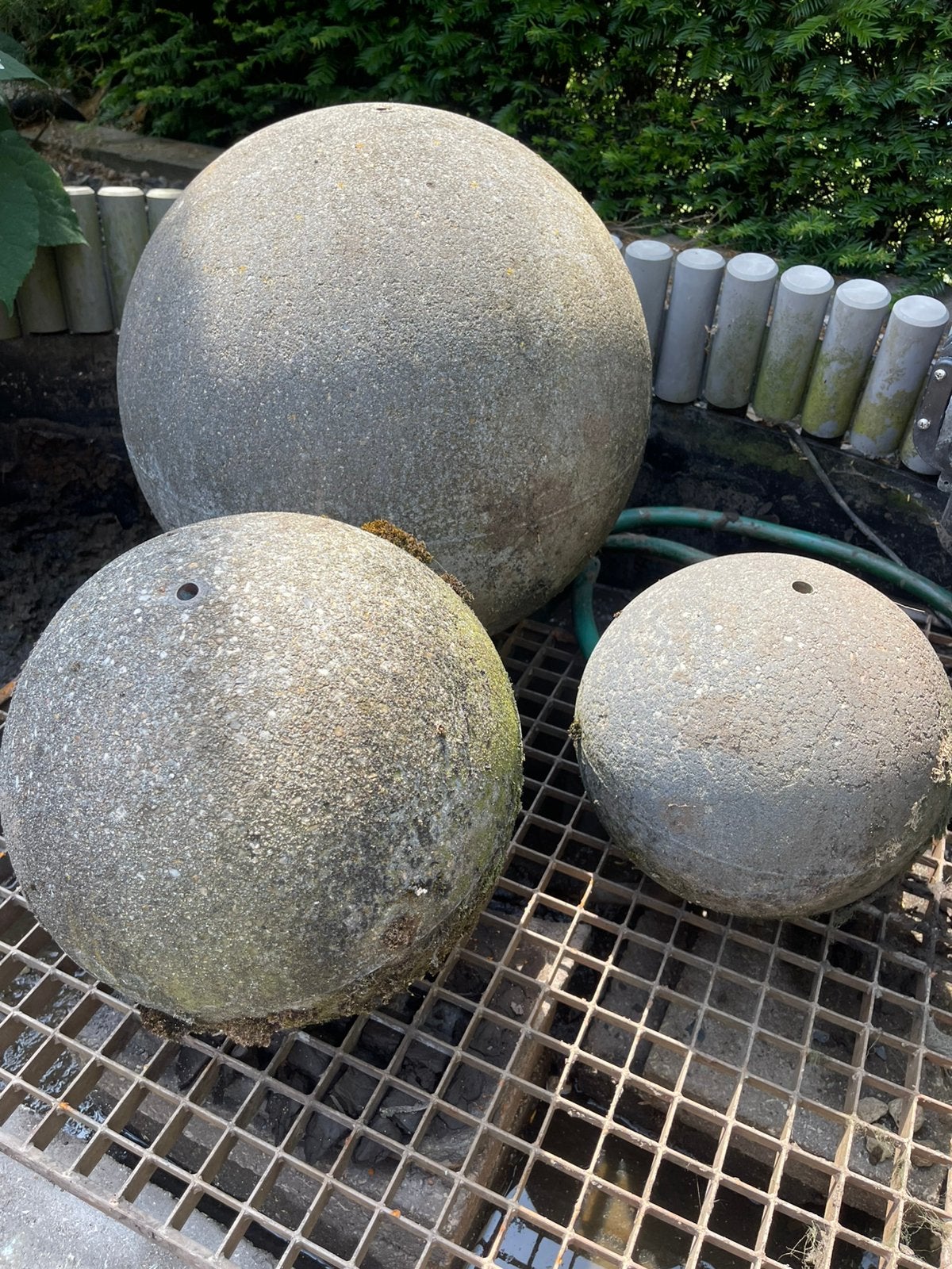 Waterornament, Ophalen, Zo goed als nieuw, Beton, Waterornament