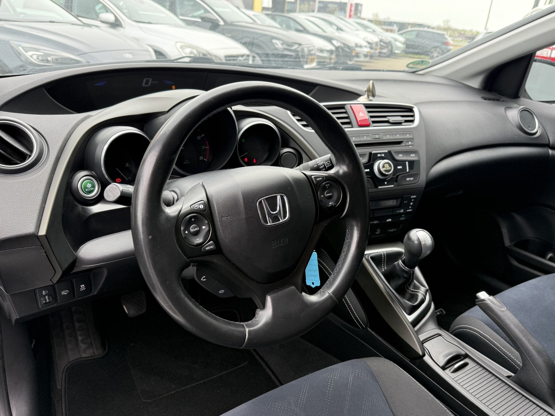 Honda Civic BWJ 2014 1.4 Comfort 100 PK Business Edition STO, Voorwielaandrijving, Euro 5, Gebruikt, 4 cilinders