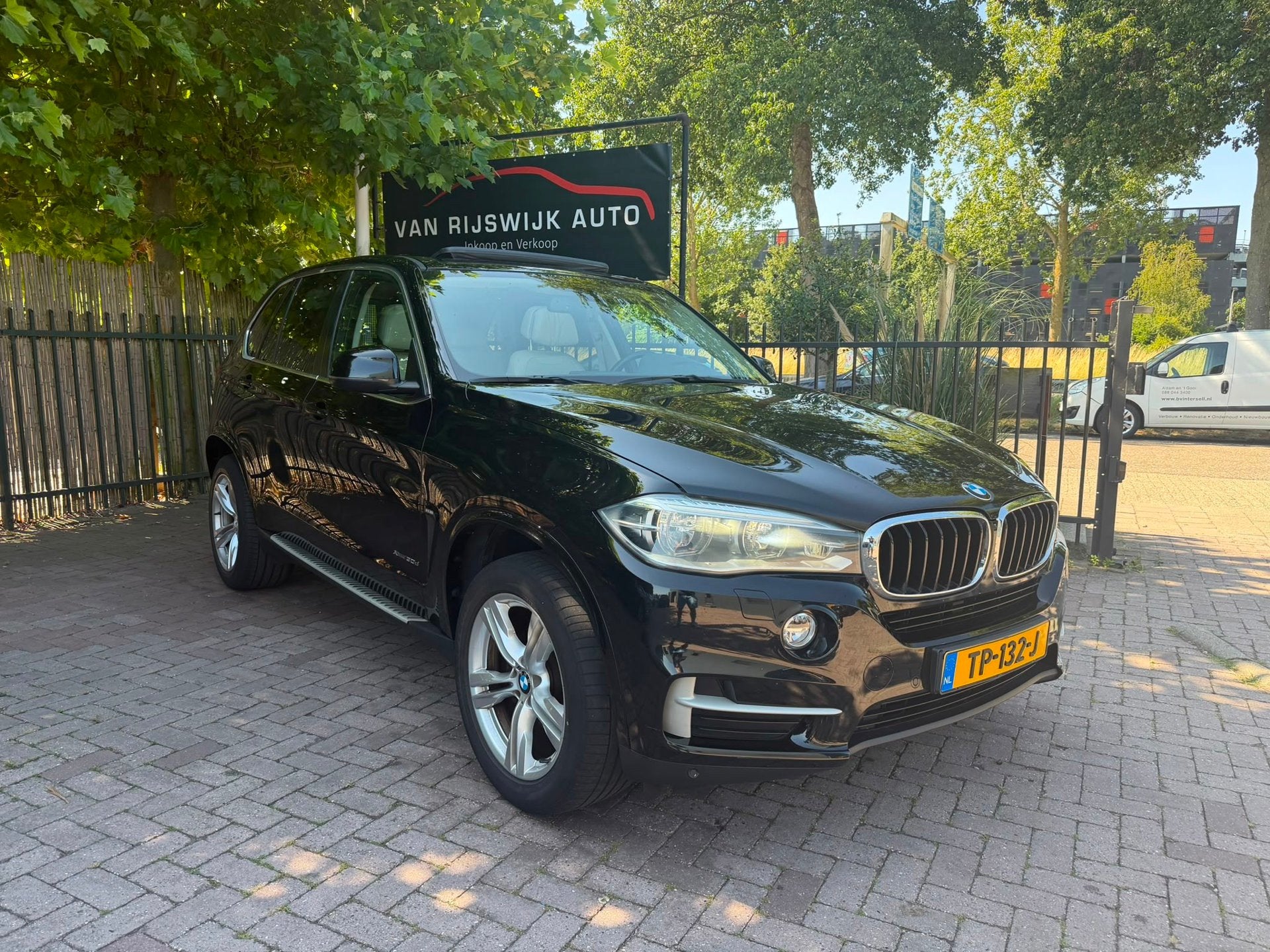 BMW X5 XDrive30d Xenon Leder Pano Camera Nav H&K, Auto's, BMW, Gebruikt, 2993 cc, 241 €/maand, 259 pk