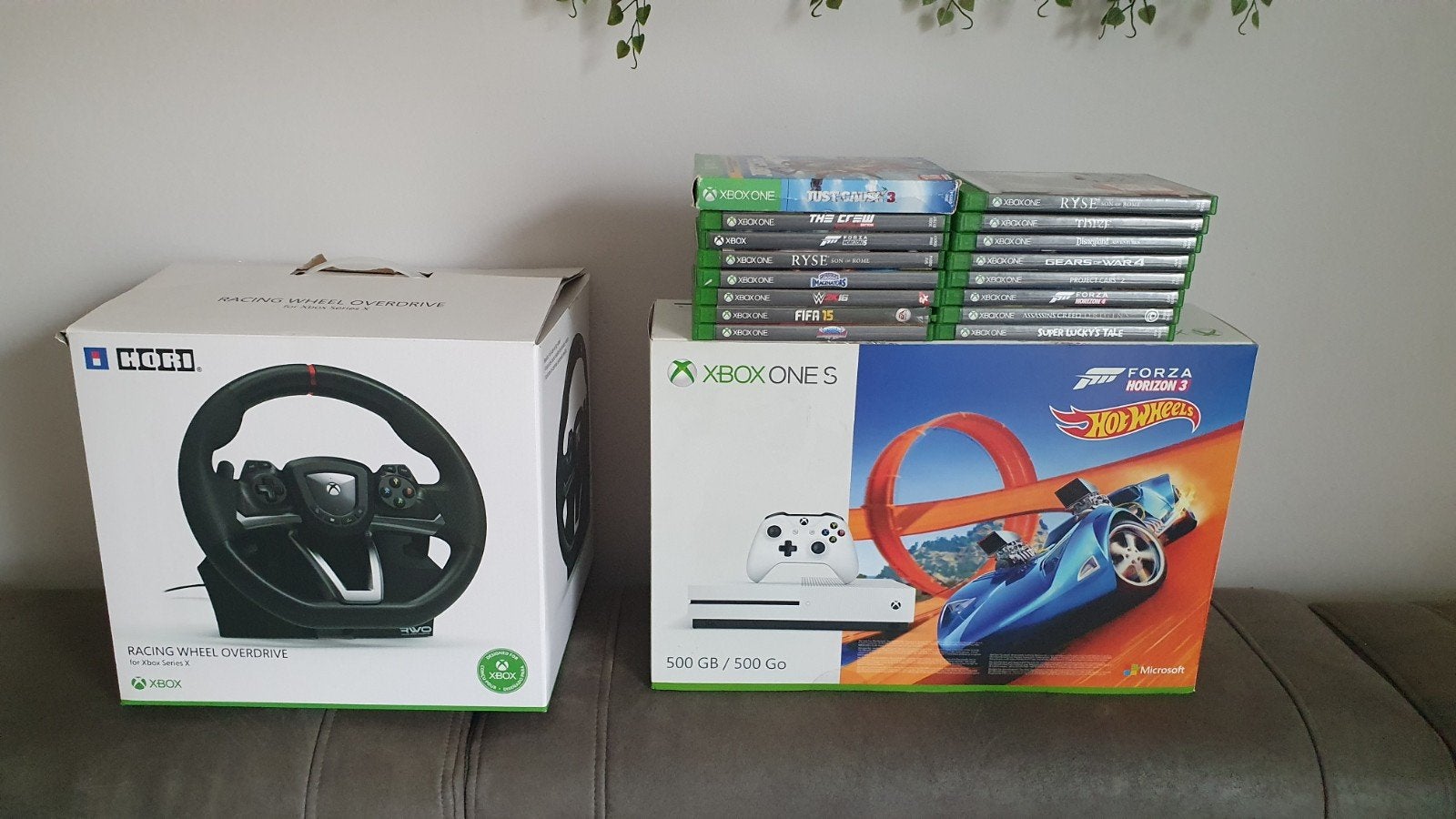 Xbox One S 500GB met racestuur en 10+ games, Racen en Vliegen, Ophalen of Verzenden, Zo goed als nieuw, Eén computer