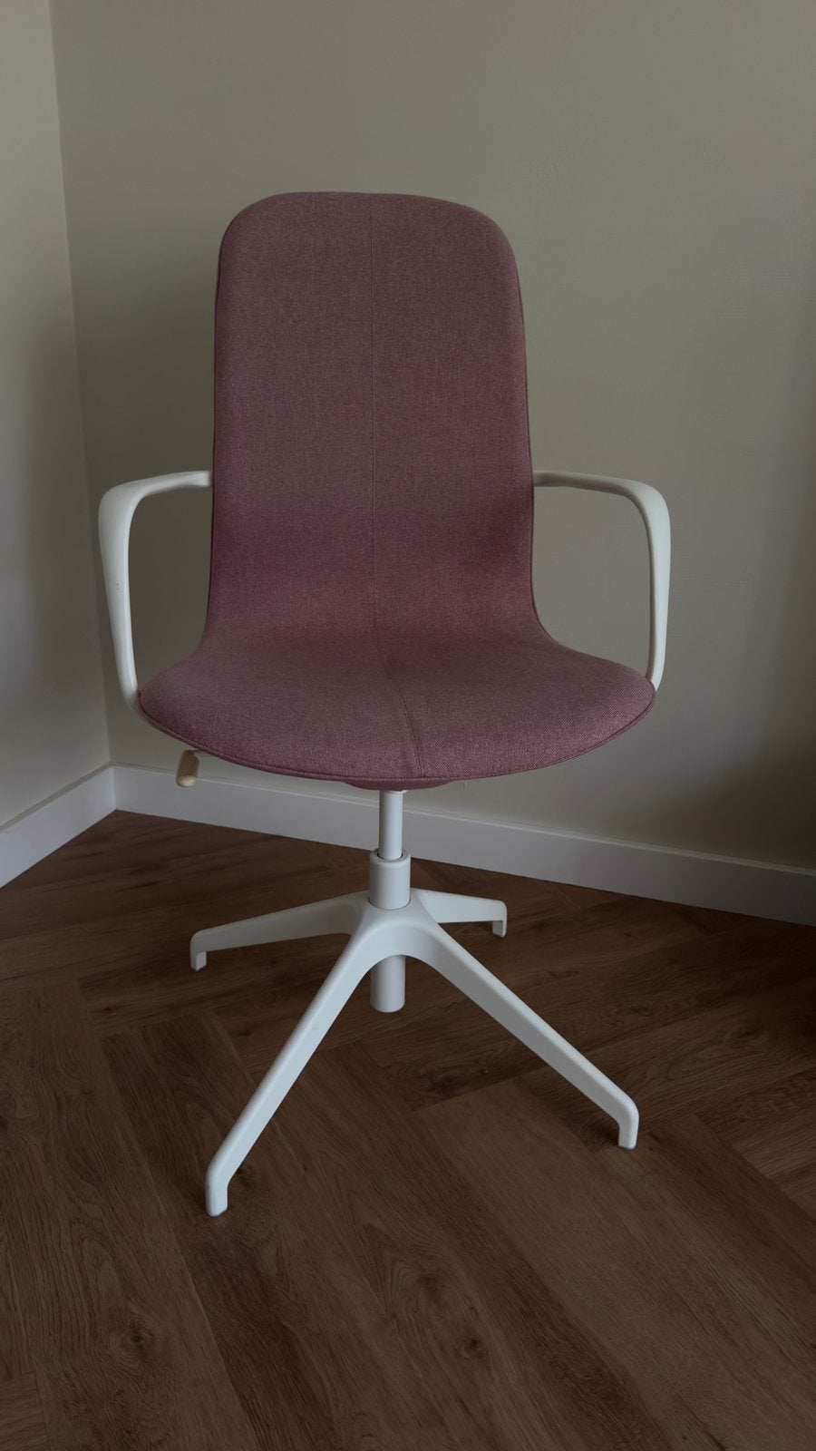 Foto 4 van IKEA LÅNGFJÄLL Bureaustoel - Roze/Wit, Ergonomisch