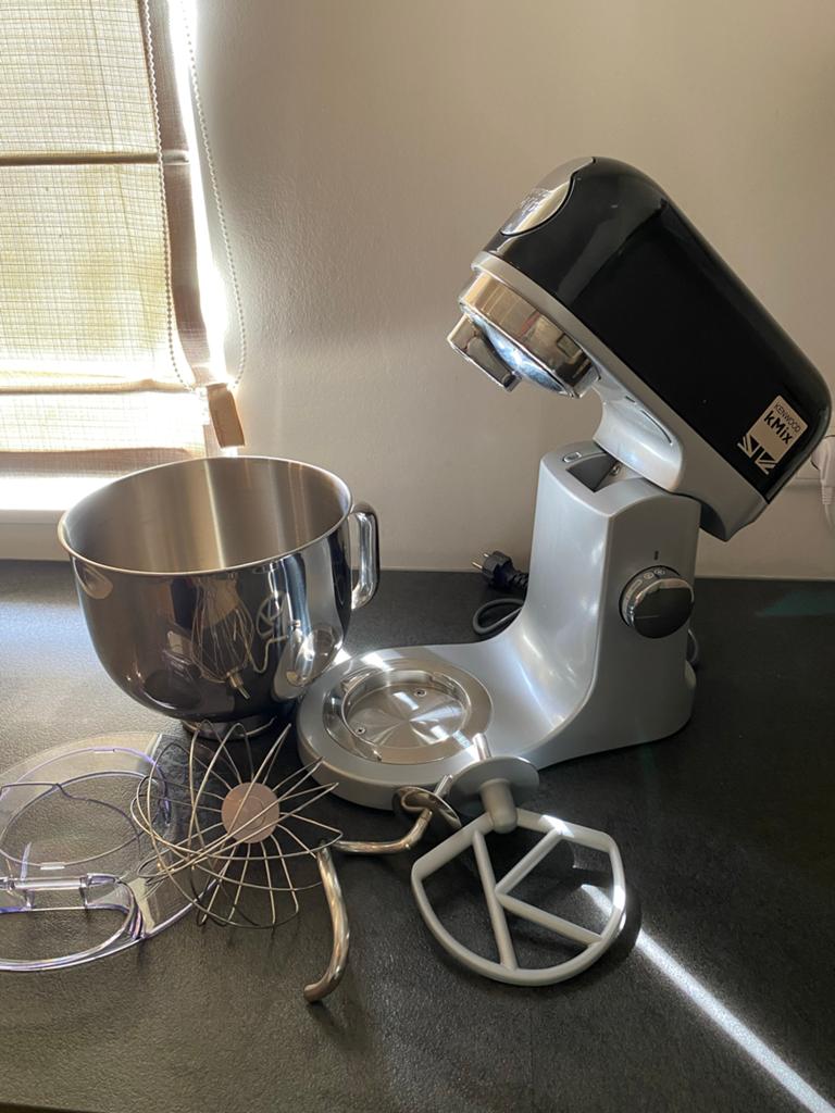 Kenwood kMix KMX75 Keukenmachine - Zo goed als nieuw, Witgoed en Apparatuur, Keukenmixers, 4 liter of meer, 3 snelheden of meer
