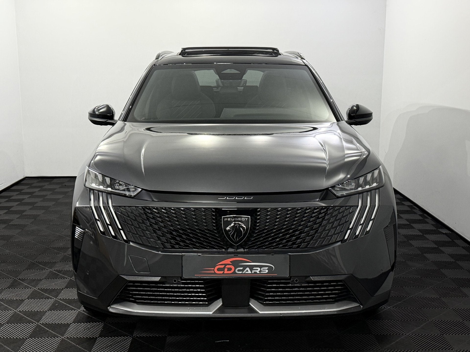 Peugeot 5008 1.2 Hybrid 145 GT Exclusive 7p Panoramadak, 360, Auto's, Verwarmde buitenspiegels, Gebruikt, 1199 cc, 7 stoelen