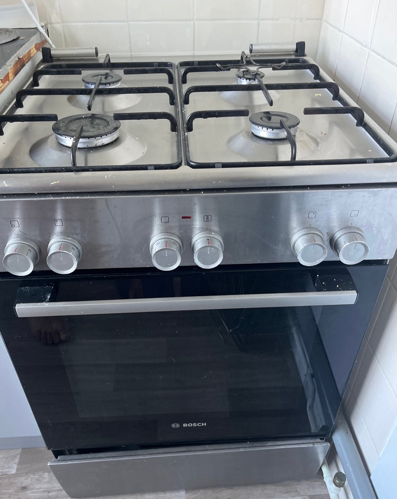 Bosch Vrijstaand Gasfornuis met Oven - Zo goed als nieuw, Ophalen, 60 cm of meer, 4 kookzones, Zo goed als nieuw