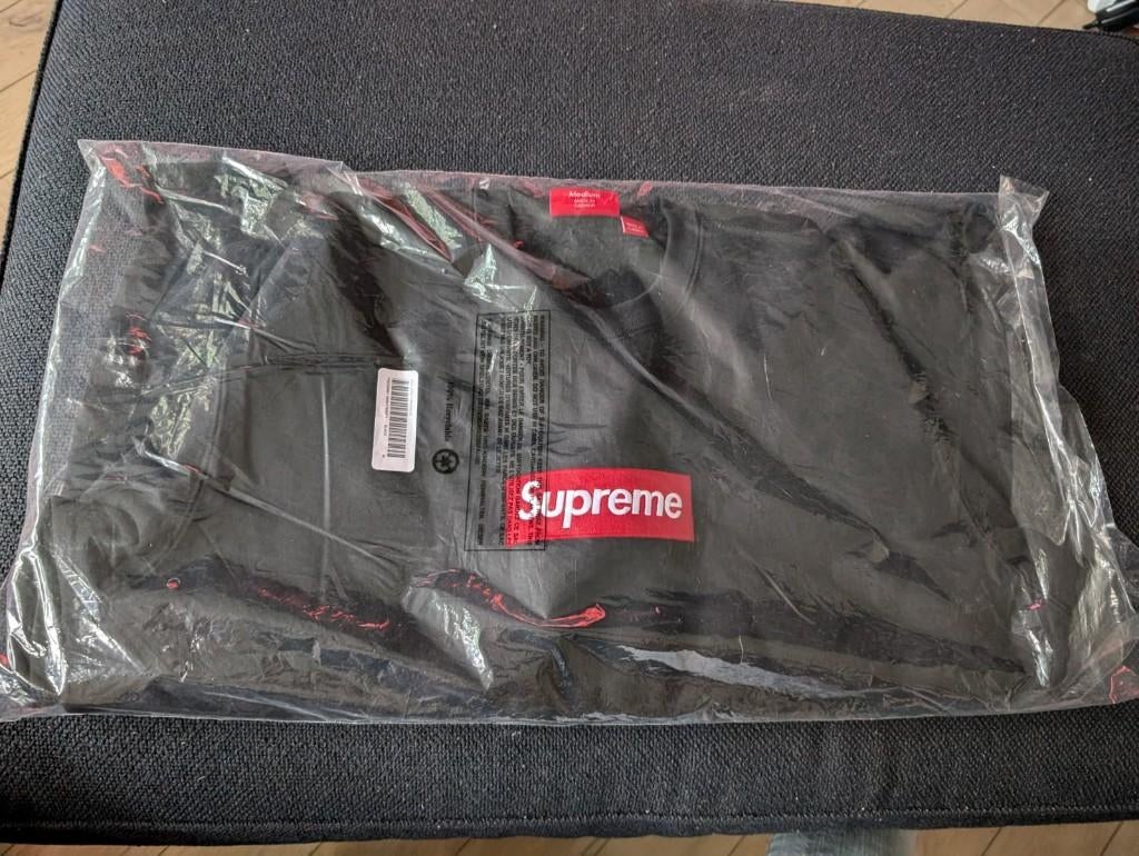 Supreme Box Logo Crewneck | Nieuw! Black Medium FW22, Maat 48/50 (M), Zwart, Nieuw, Ophalen of Verzenden