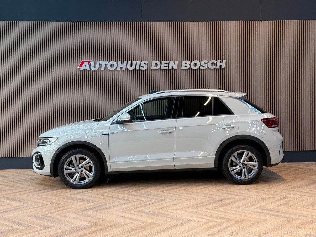 Volkswagen T-ROC 1.5 TSI R-Line - Pano - Beats Audio, 1258 kg, 4 cilinders, 150 pk, Adaptive Cruise Control