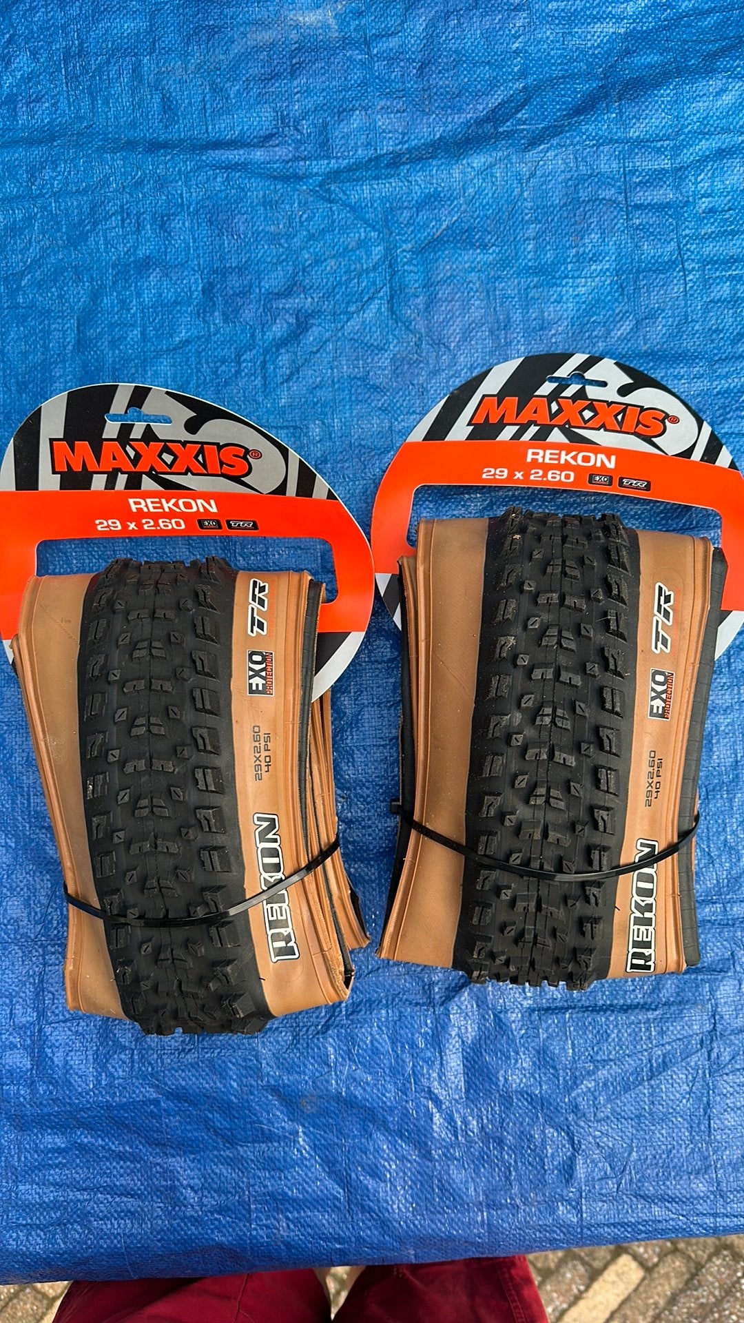 2 nieuwe Maxxis Recon banden 29x2,60 tubeless ready, beige, Band, Nieuw, Ophalen of Verzenden, Mountainbike