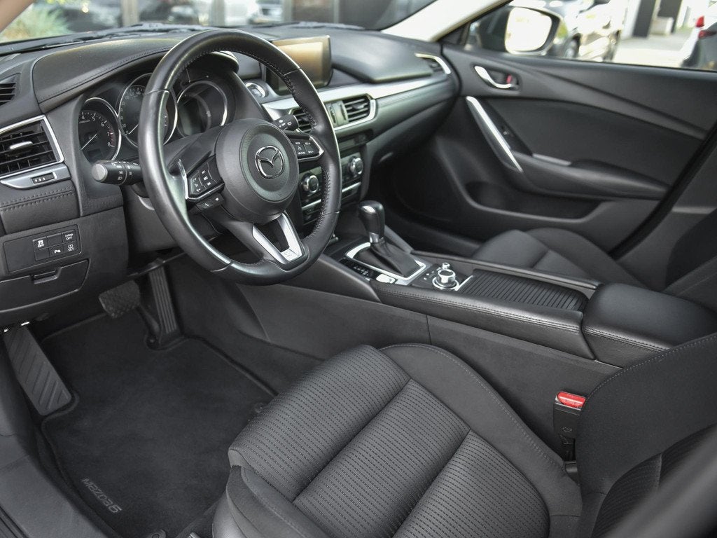 Mazda 6 Sportbreak 2.0 SkyActiv-G 165 TS+, 1998 cc, 4 cilinders, 6 sportbreak, Zwart