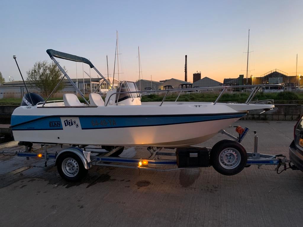 Consoleboot Elan 17 cc 115pk, Watersport en Boten, Speedboten, Ophalen, 70 tot 120 pk, Zo goed als nieuw, 3 tot 6 meter