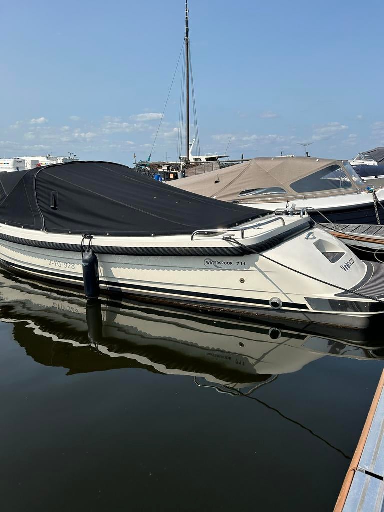 Ligplaats 8x3m Marina de Wilgenhoek Vinkeveen, Watersport en Boten, Zomer, Buiten