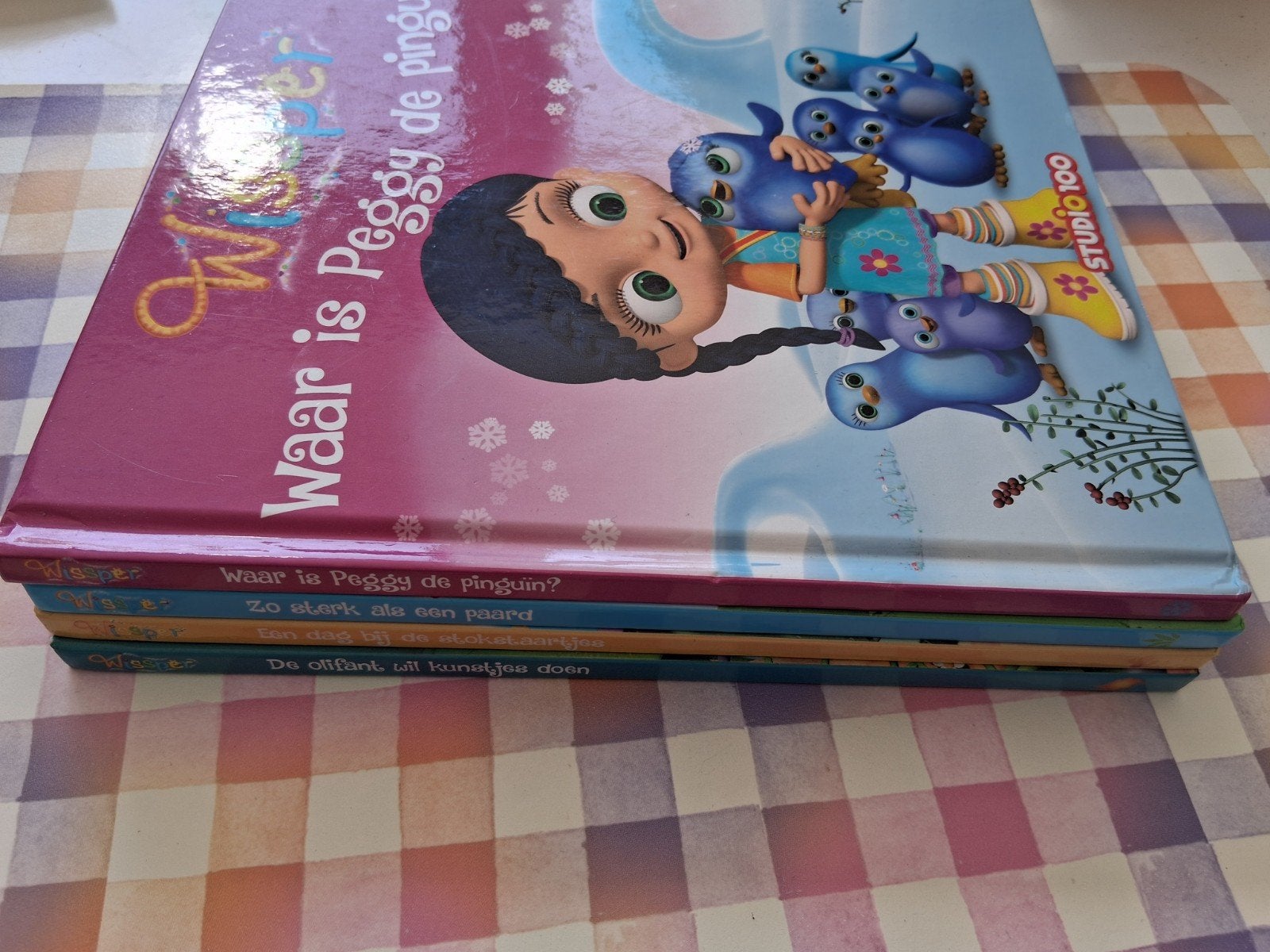 4 boeken studio 100 wissper, Boeken, Ophalen of Verzenden, Gelezen, Jongen of Meisje, Fictie algemeen