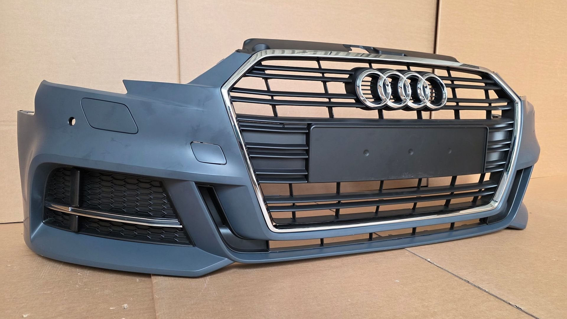 Voorbumper Audi A3 8V Facelift S-line Sedan Limousine Cabrio, -, Voor, Nieuw, Ophalen of Verzenden